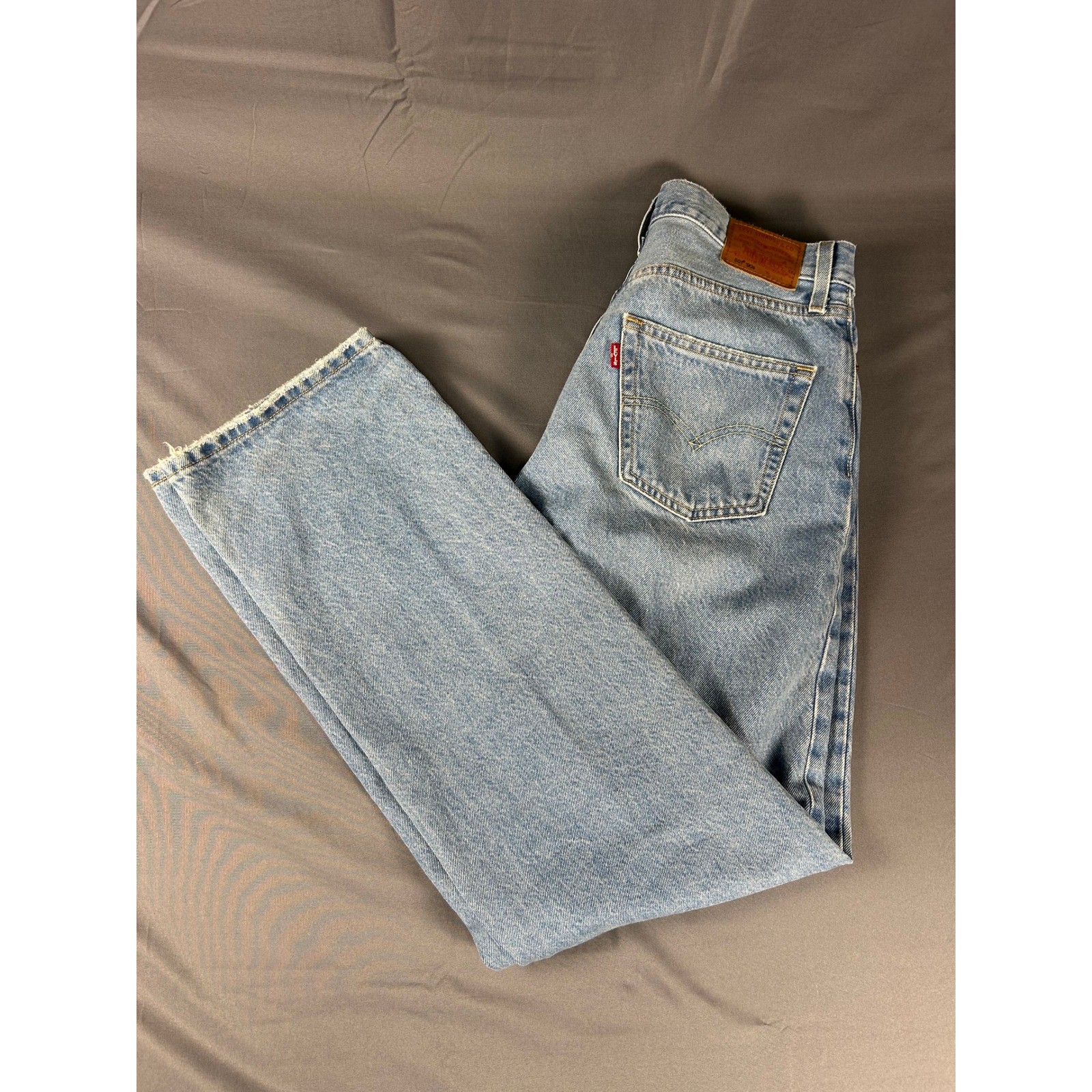 Levis Premium 501 90s Jeans Light Wash Blue High Rise Straight Leg W27 L32