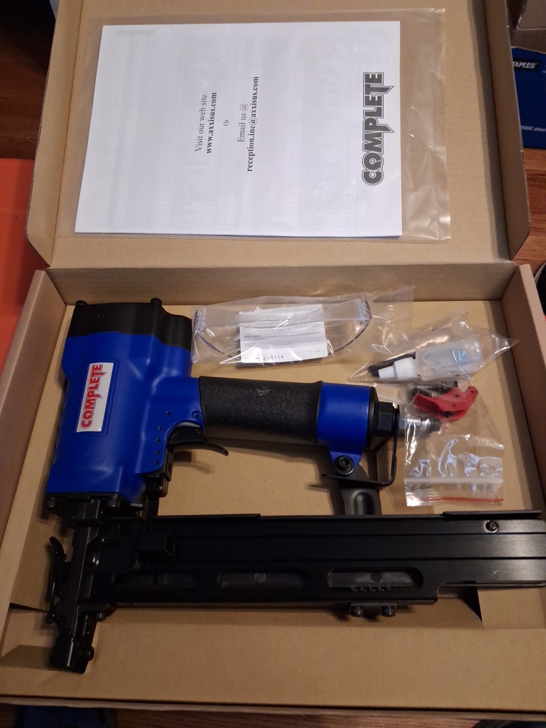 Complete C-1650S ProGrade 16 Gauge Stapler Medium  Crown 7/16 inch for 1 to 2 in