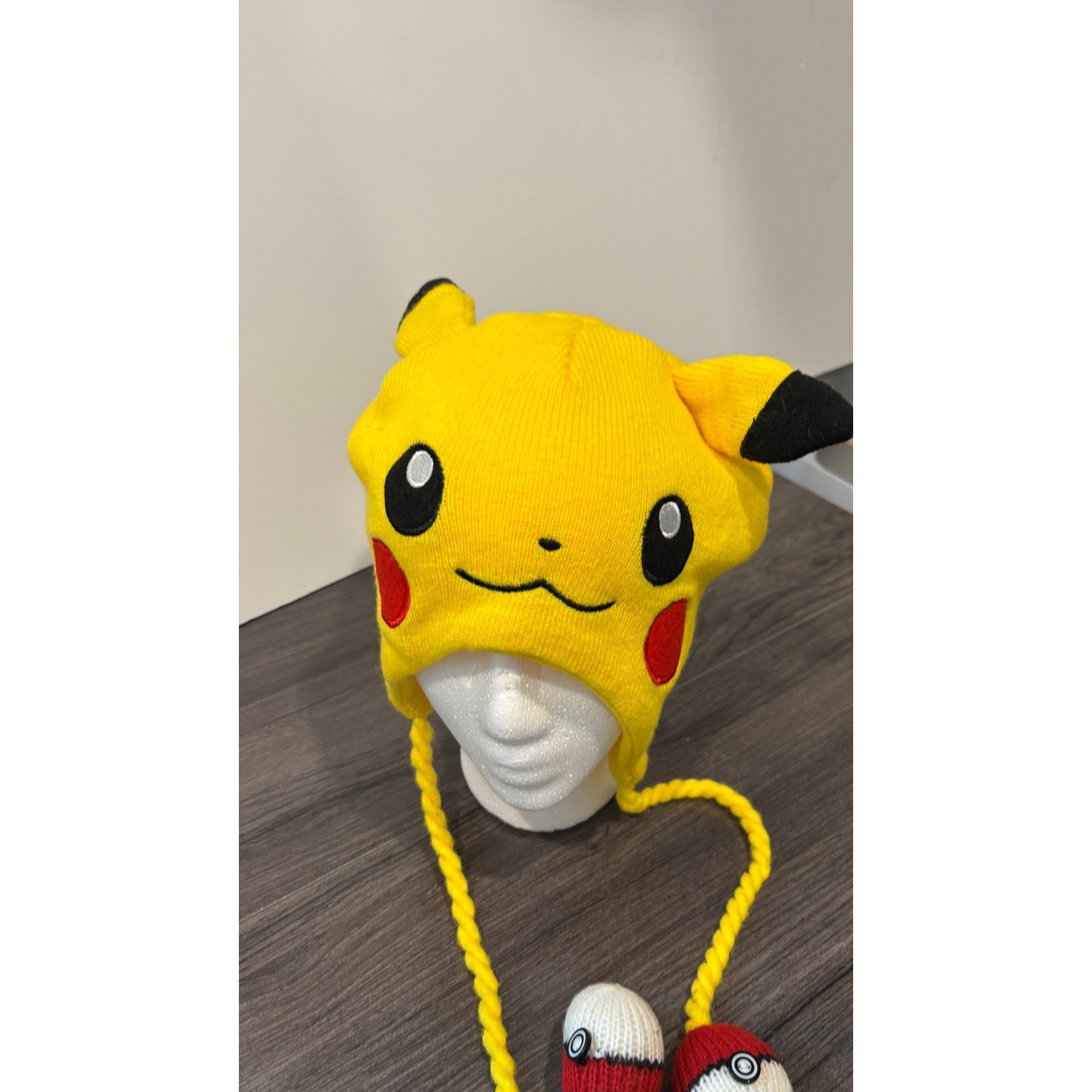 Pokemon Pikachu Beanie Hat Yellow Knit Laplander Earflap Poke Ball Tassels 2015