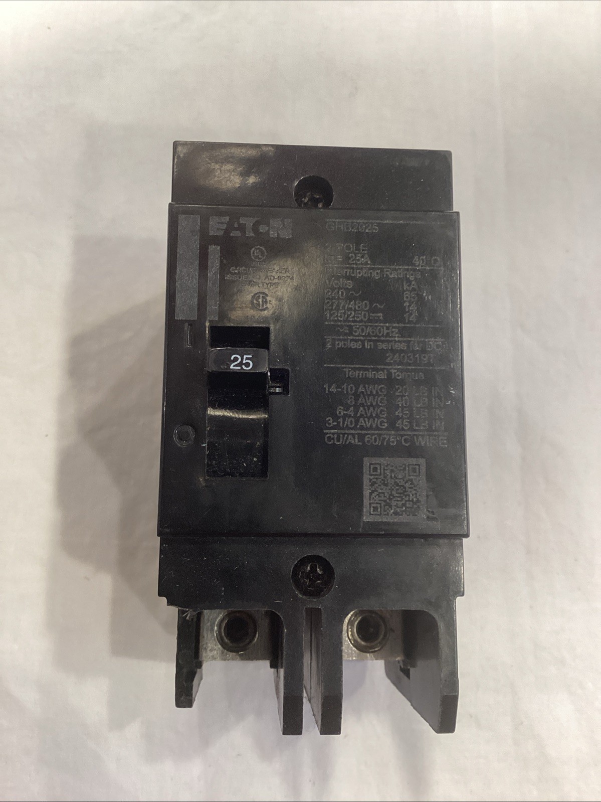 Eaton GHB2025 NOB Chipped Corner Eaton GHB2025 NOB Chipped Corner