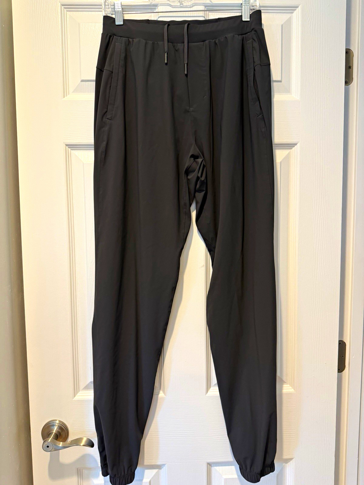 Lululemon Surge Jogger in Gray Size Medium Lululemon Surge Jogger in Gray Size Medium