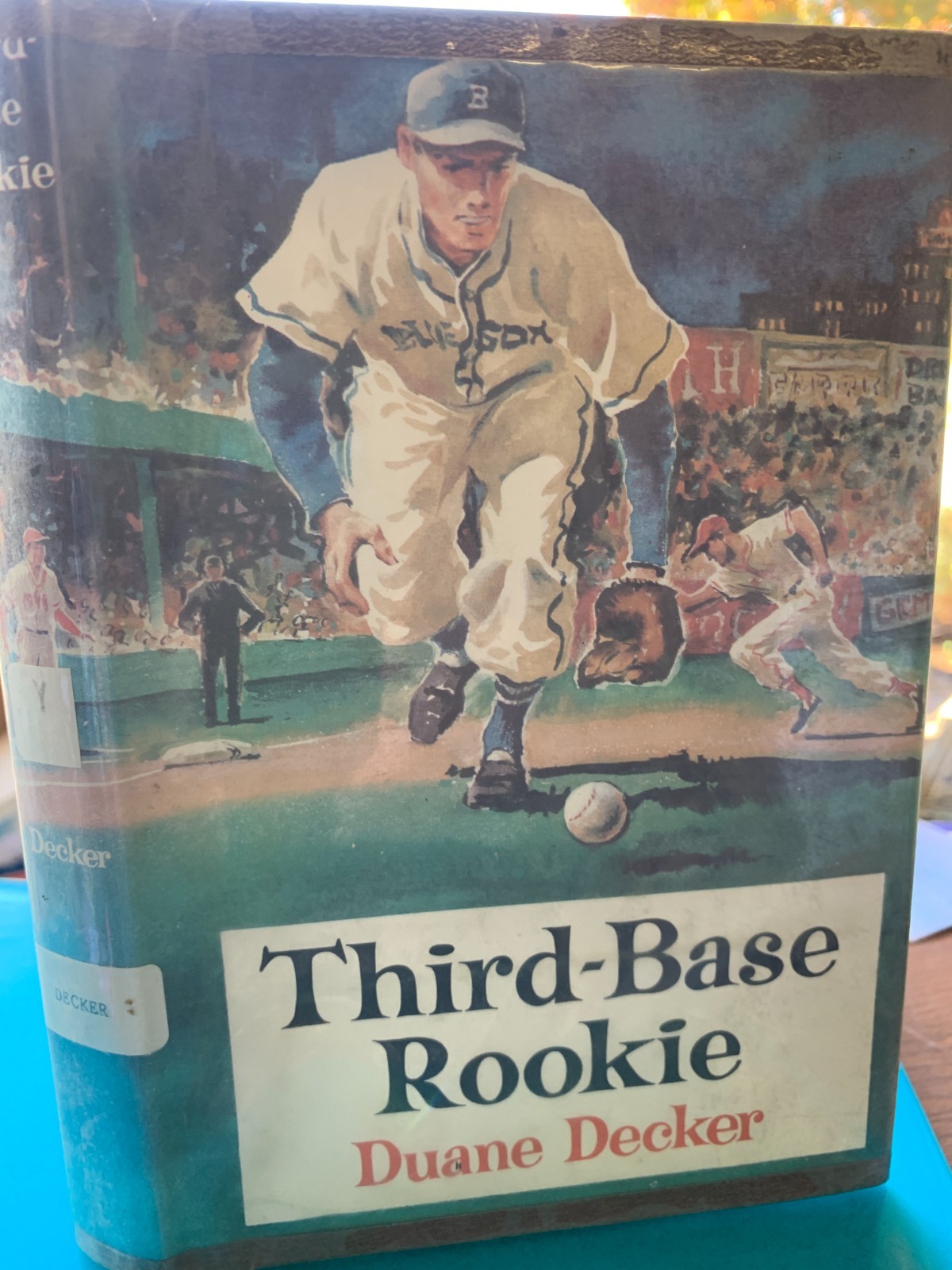 DUANE DECKER Third Base Rookie vintage 1961 baseball book Blue Sox #10 Ex-Lib