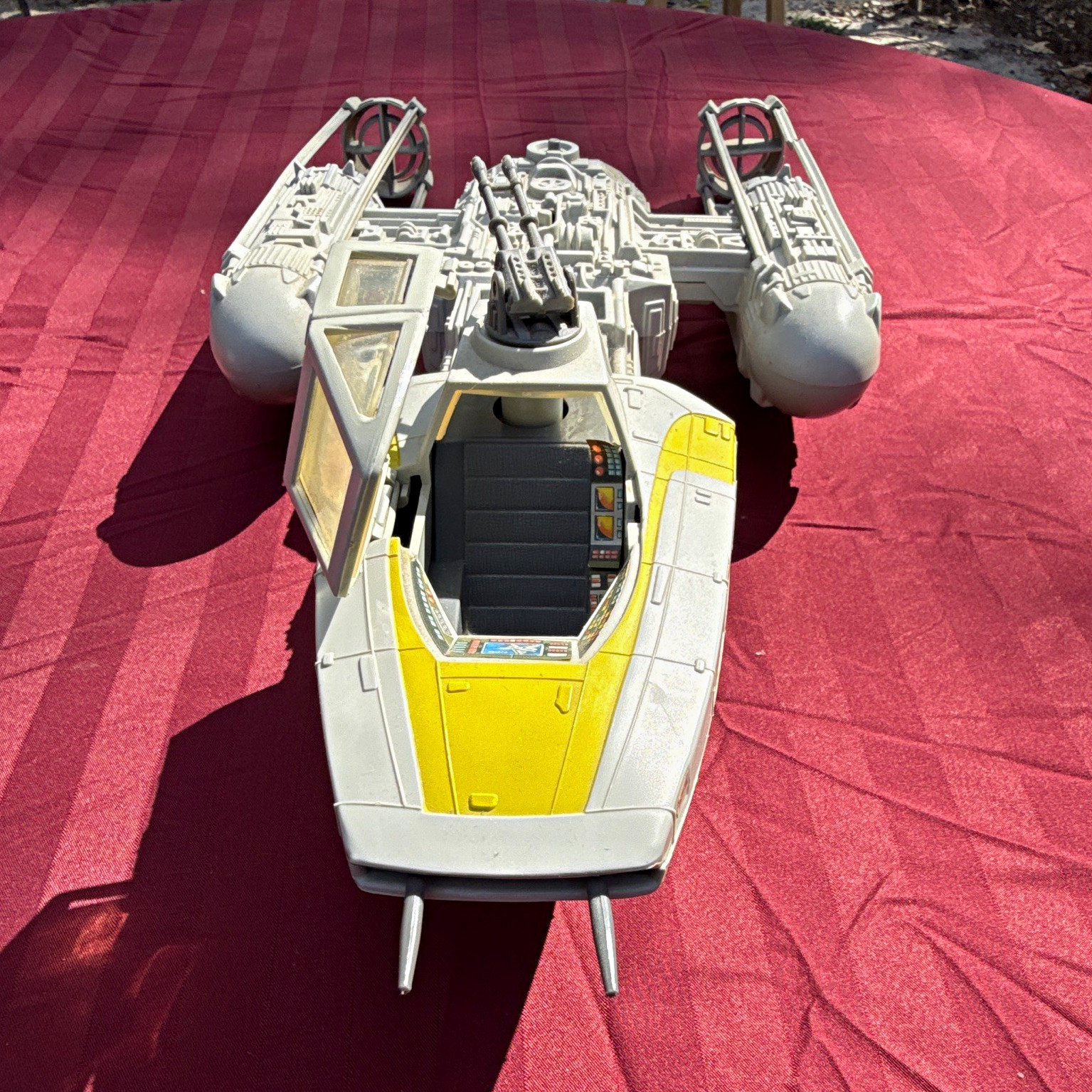 Kenner Star Wars Y-Wing Space Ship Vehicle Vintage 1983 Gray/Yellow
