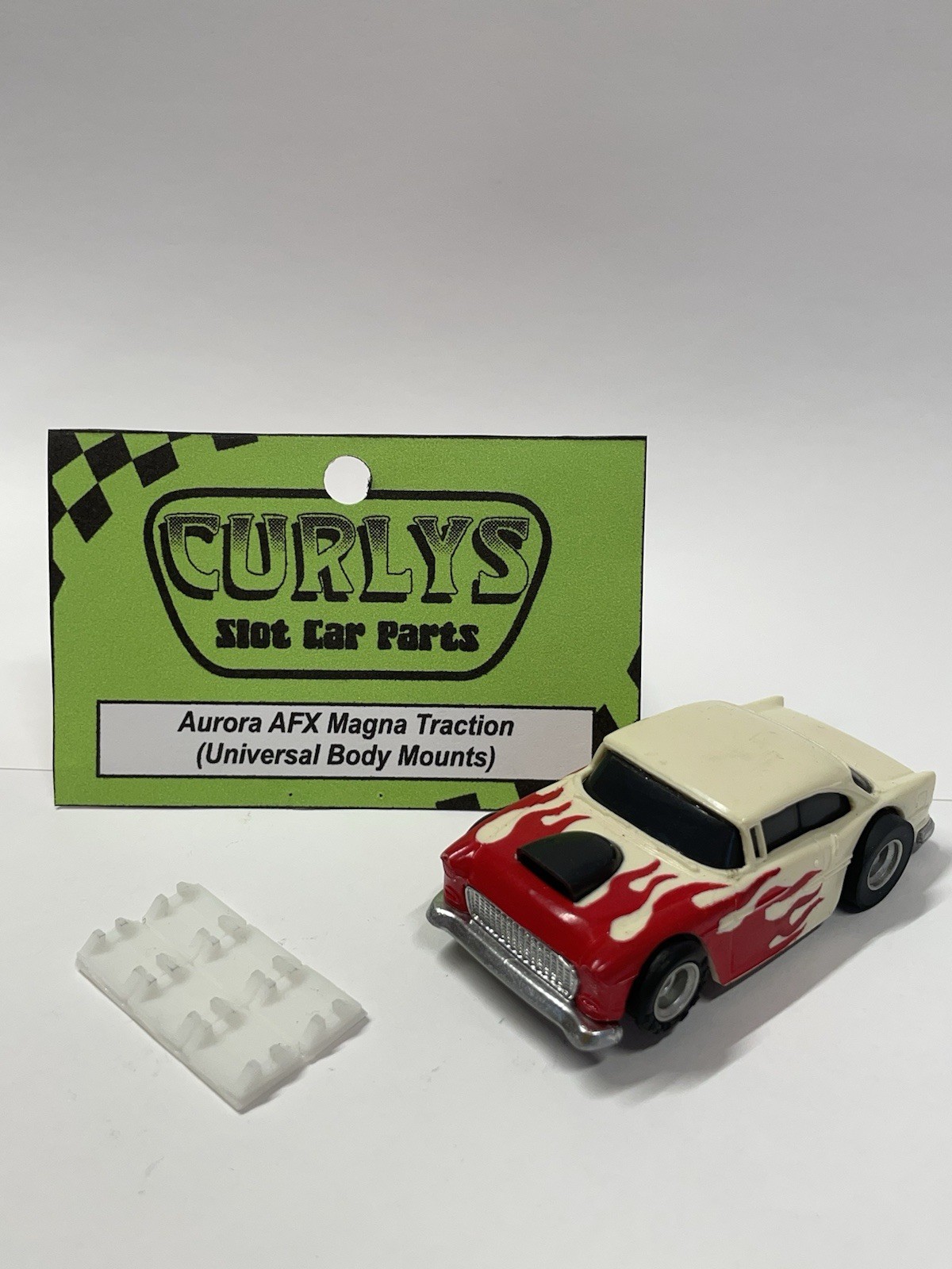 Curlys Slot Car Parts Aurora AFX Magna Traction Universal Body Mounts