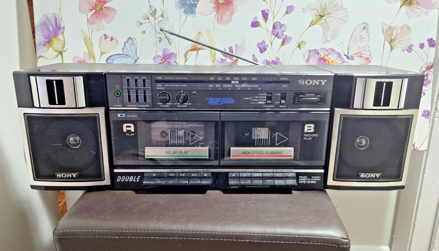 Vintage 1980s Sony CFS-W360 Dual Cassette Boombox Radio Stereo RADIO WORKS