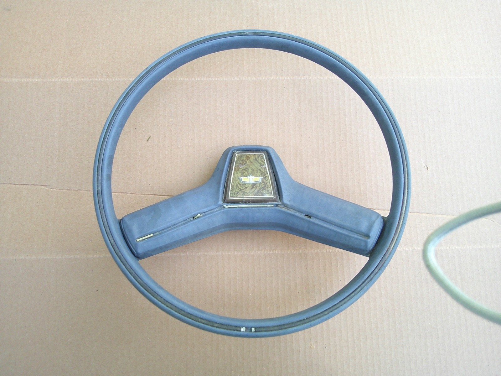 77-90 Chevrolet Factory G-Body Chevy Malibu Impala Caprice E Steering Wheel 77-90 Chevrolet Factory G-Body Chevy Malibu Impala Caprice E Steering Wheel