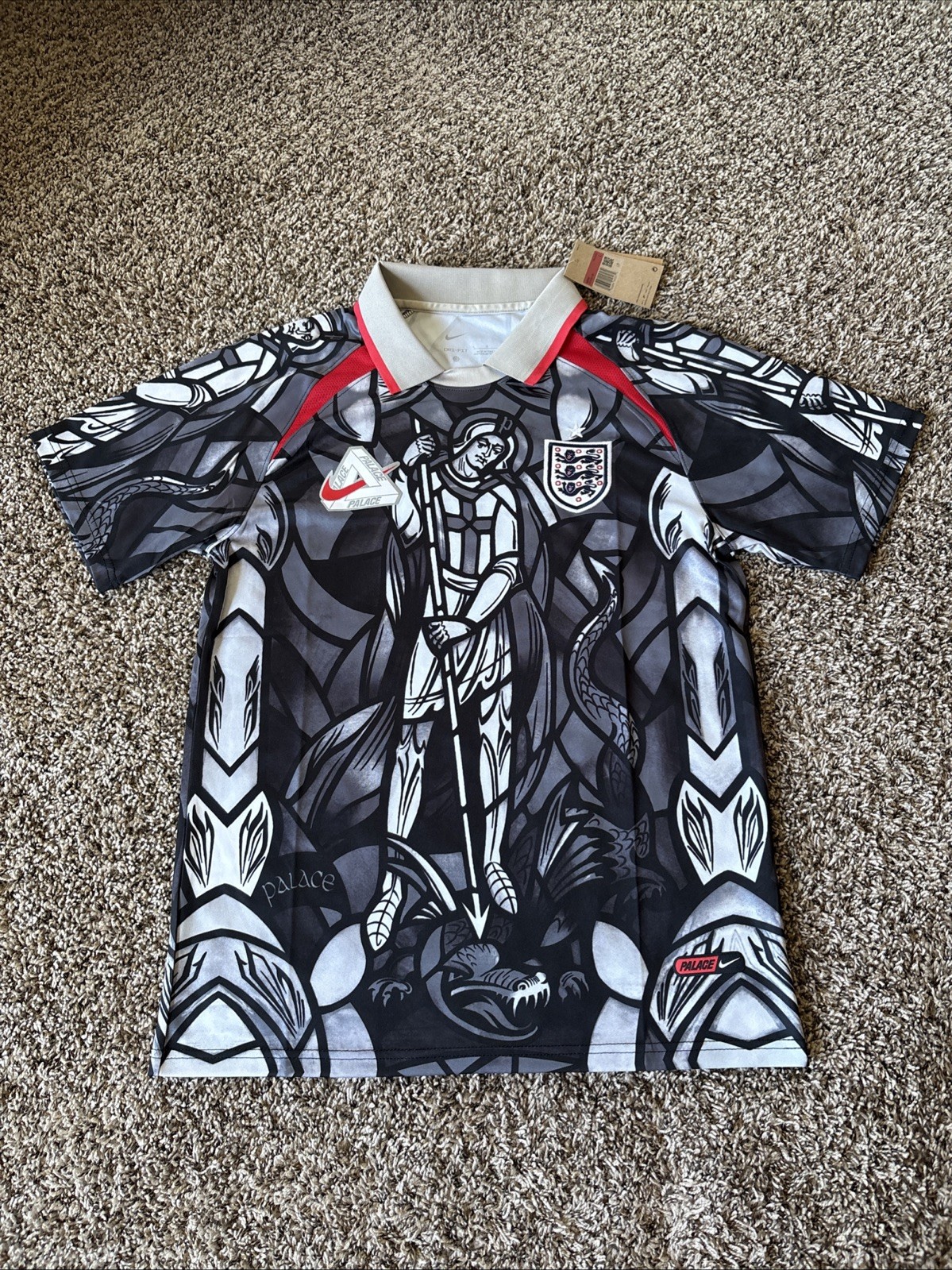 Nike x Palace England Men\'s Soccer Jersey Size L Black Grey St George NEW Nike x Palace England Men\'s Soccer Jersey Size L Black Grey St George NEW