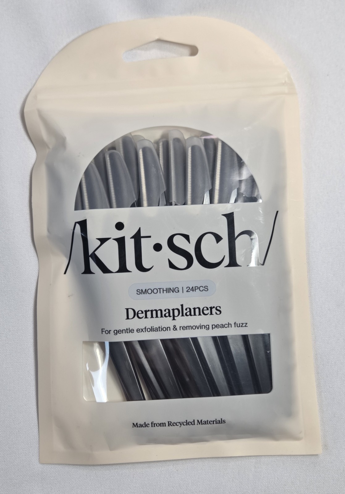 NWT Kitsch Smoothing Dermaplaners 24-Pack Black Facial Razors Exfoliator NIB NWT Kitsch Smoothing Dermaplaners 24-Pack Black Facial Razors Exfoliator NIB