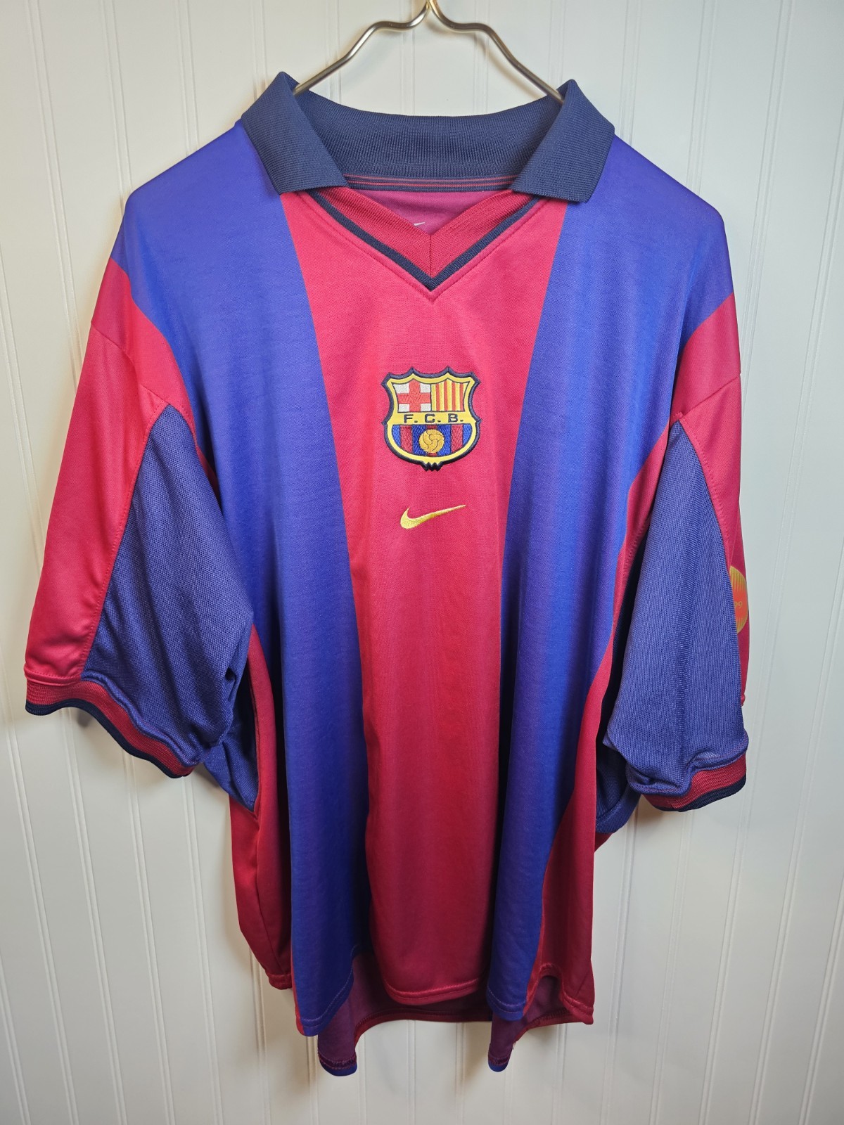 Nike FC Barcelona 1998-2000 Football Jersey Size XL Rare Excellent FLP Dri-fit Nike FC Barcelona 1998-2000 Football Jersey Size XL Rare Excellent FLP Dri-fit