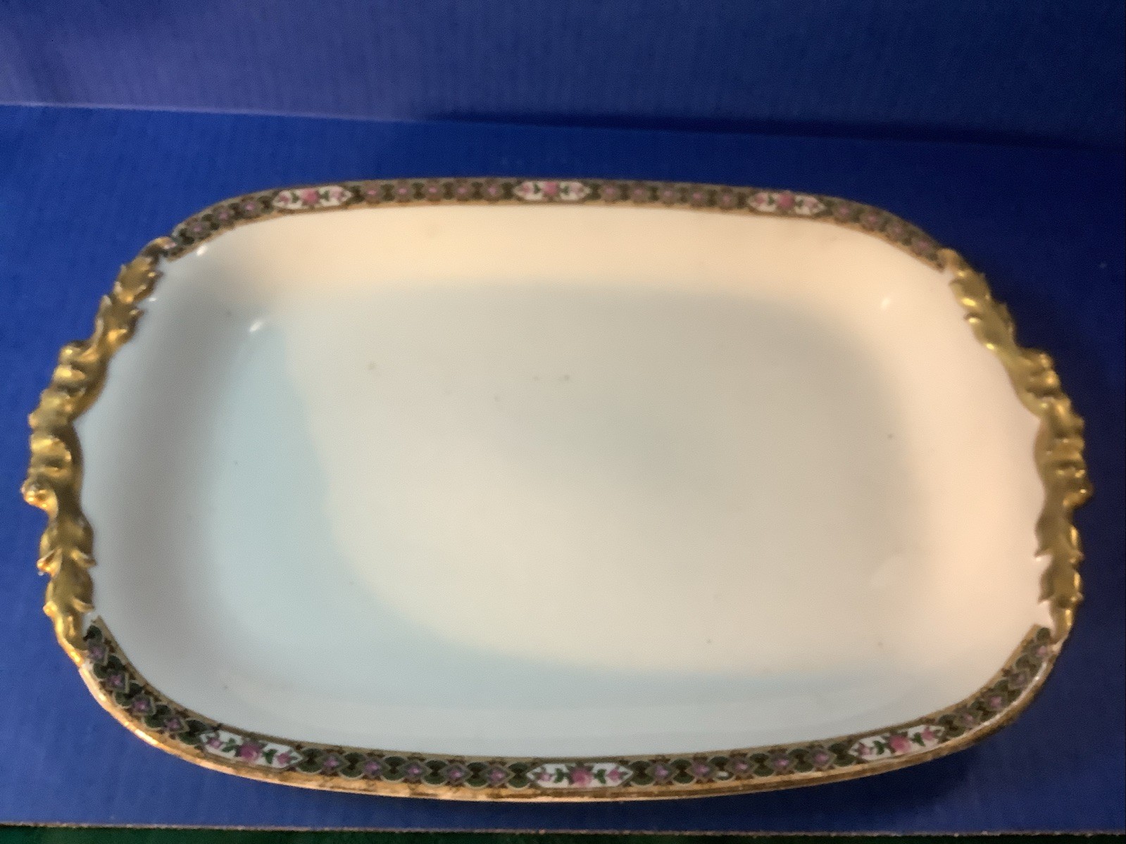VINTAGE J POUYAT LIMOGES TRAY PLATTER FLOWER SCROLL GOLD ROCOCO RIMS 14” VINTAGE J POUYAT LIMOGES TRAY PLATTER FLOWER SCROLL GOLD ROCOCO RIMS 14”