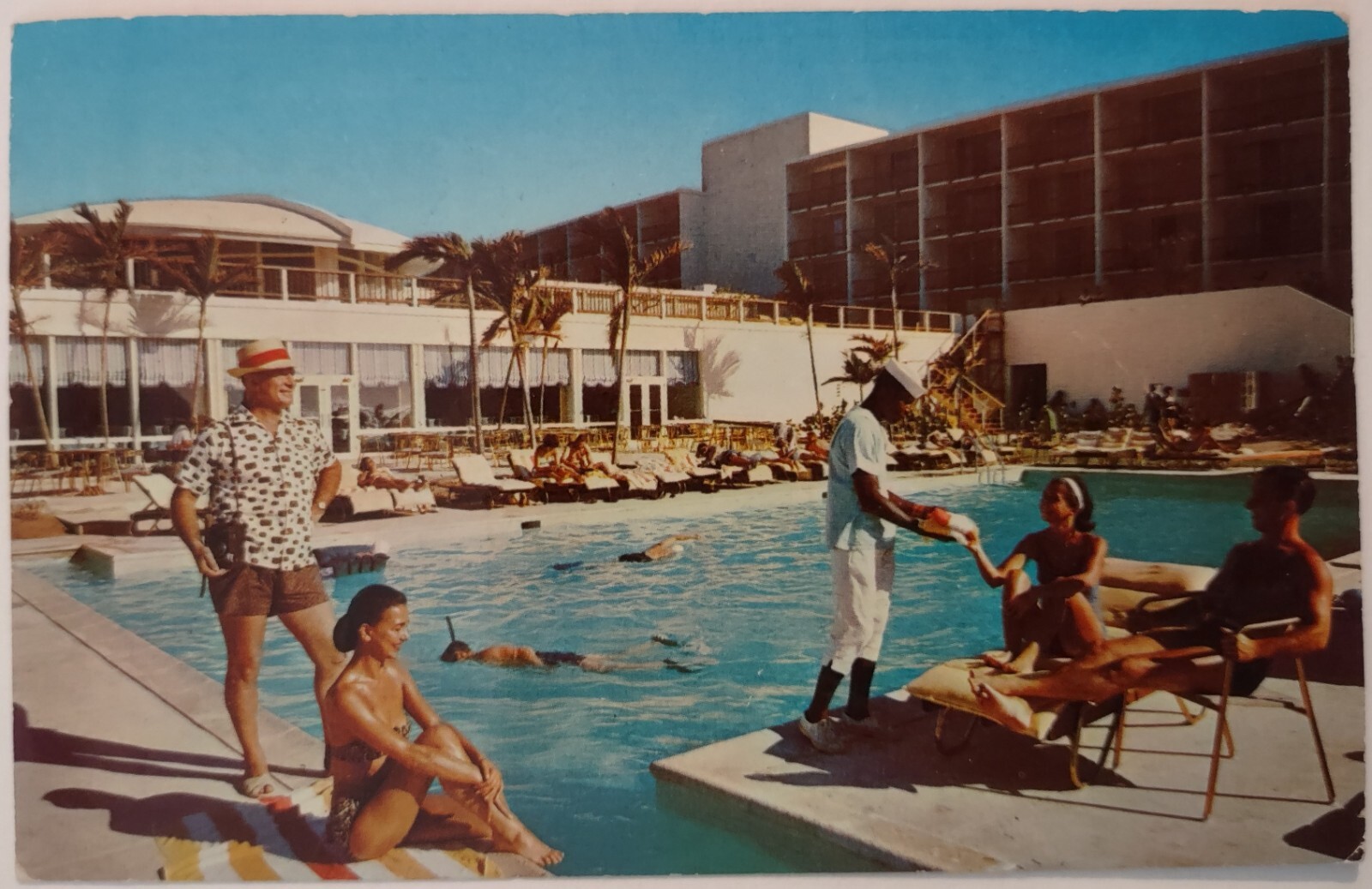 Vintage Postcard Carlton Beach Hotel Southampton Bermuda AA29