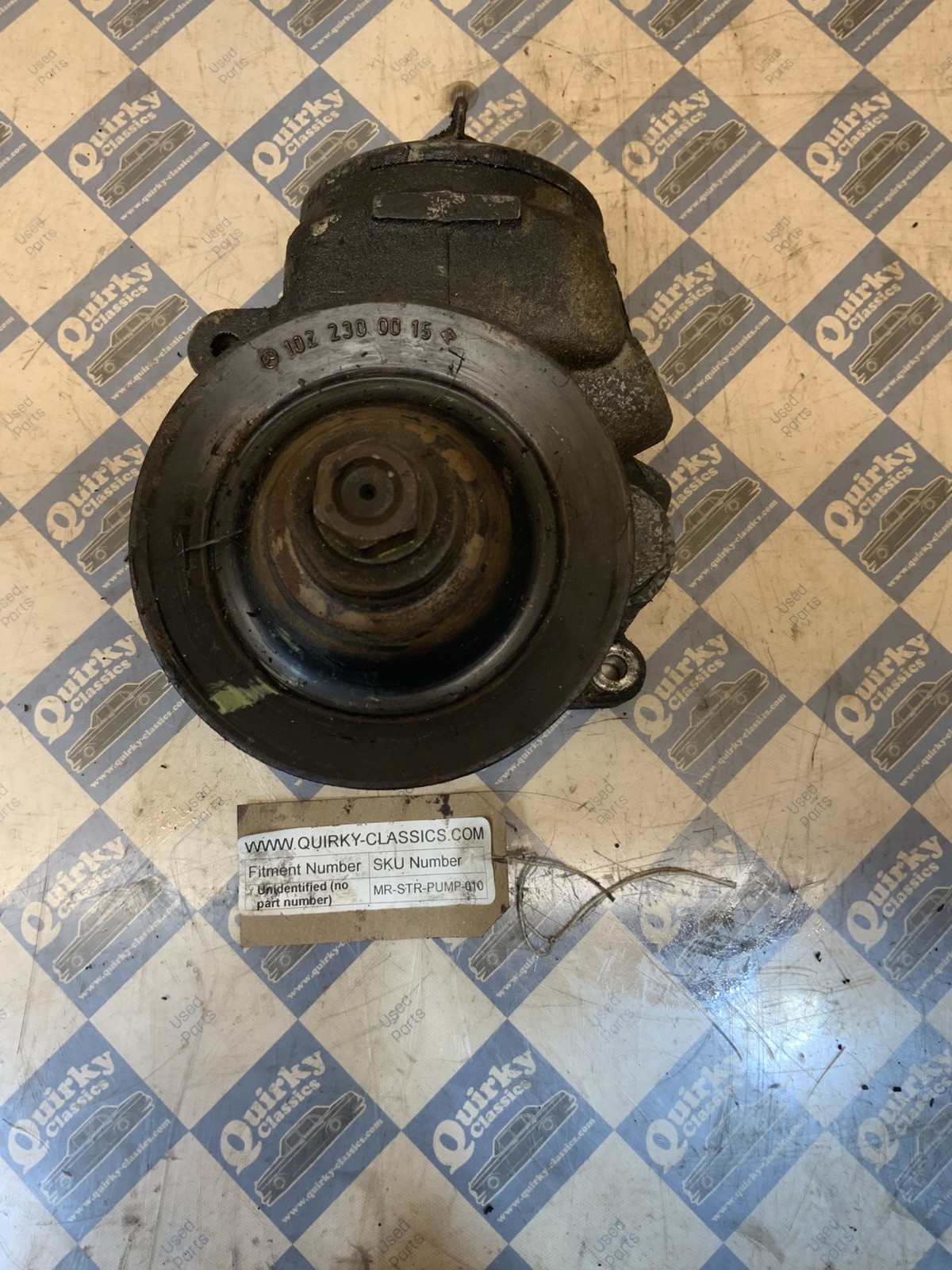 Mercedes W123 M102 1022300015 Power Steering Pump 