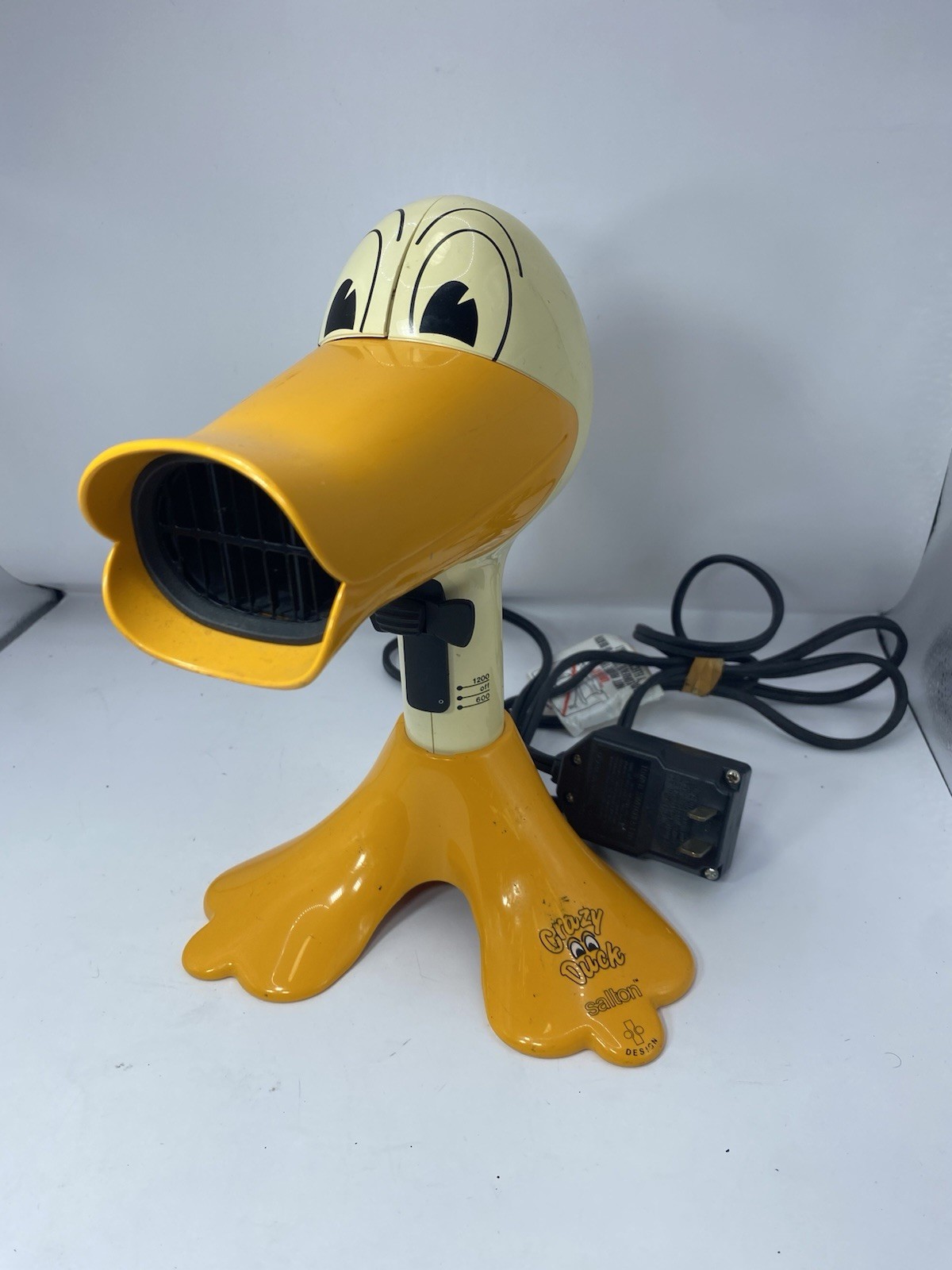 Vintage Kitsch Cartoon Salon Salton HD-5060 Crazy Duck Hairdryer wit Works Vintage Kitsch Cartoon Salon Salton HD-5060 Crazy Duck Hairdryer wit Works