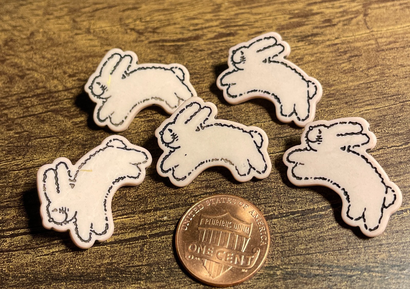 5 Vtg JHB Dull Very Pale Pink Bunny Rabbit Novelty Shank Buttons 25mm 1 5 Vtg JHB Dull Very Pale Pink Bunny Rabbit Novelty Shank Buttons 25mm 1