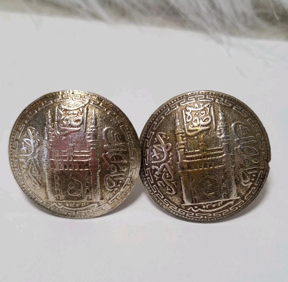 Antique Cufflinks Hyderabad State Charminar Coins 1911 Nizam Era India 1 Rupee Antique Cufflinks Hyderabad State Charminar Coins 1911 Nizam Era India 1 Rupee