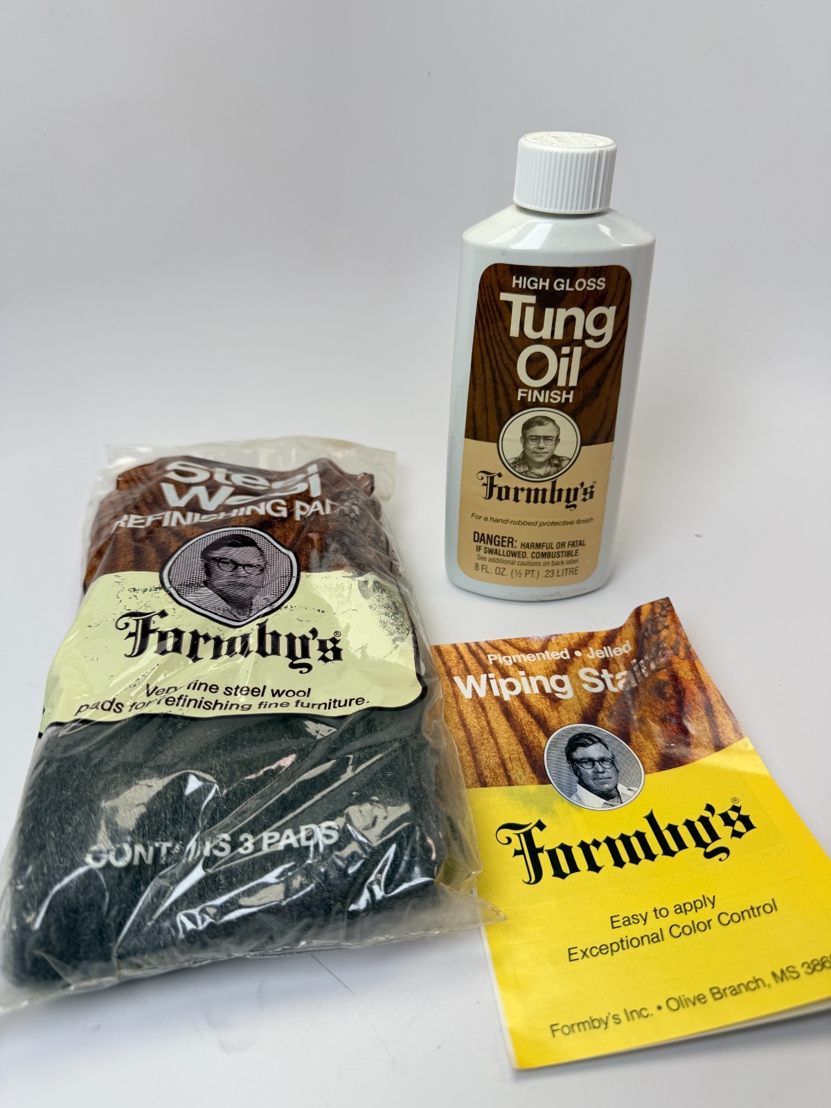 Vintage Formby’s High Gloss Tung Oil Finish Hand Rubbed 8oz Full 1984 w/Pads