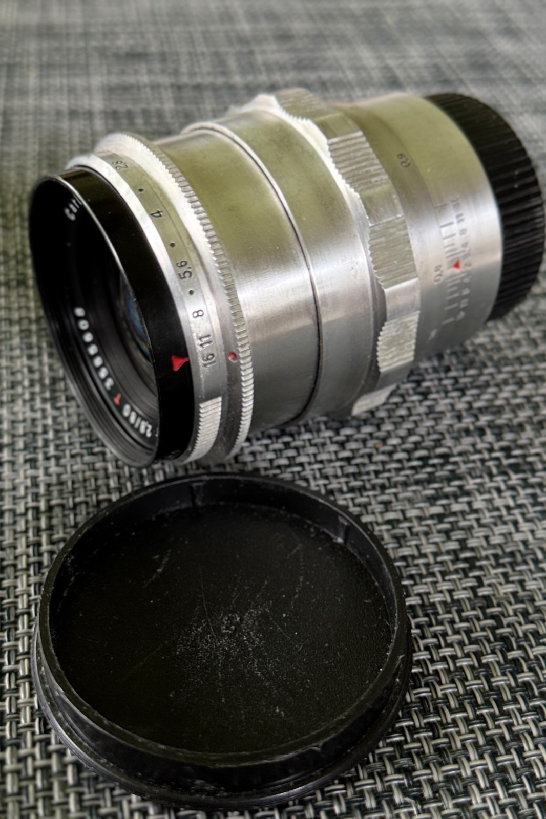 Carl Zeiss Jena Biometar 80mm f/2.8 Lens - M42 Mount - Vintage German Optics