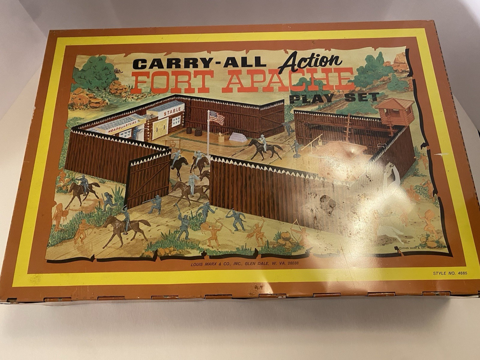 Vintage 1968 Carry All Fort Apache #4685 Tin Action Playset Marx Incomplete Vintage 1968 Carry All Fort Apache #4685 Tin Action Playset Marx Incomplete
