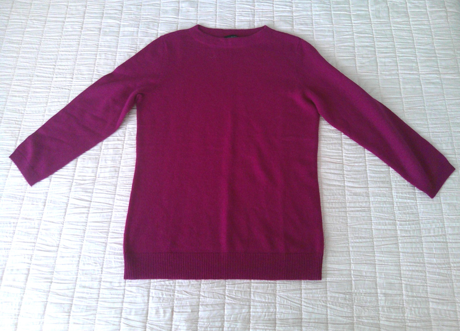New TALBOTS Small 100% Cashmere AUDREY Sweater Dark Fuchsia Pink Pullover