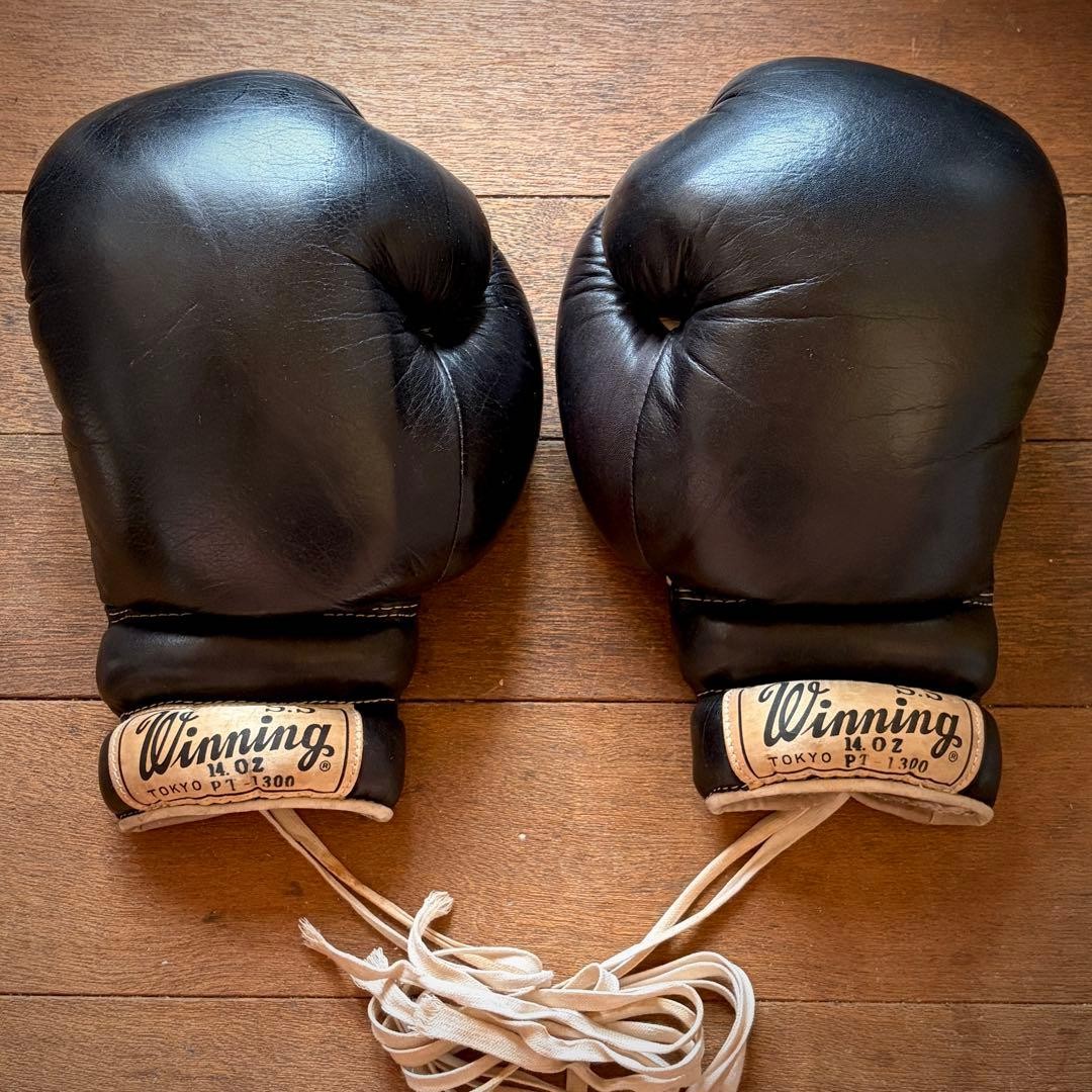Winning Old Script Logo Boxing Gloves PT-1300 14oz Black Lace-up Japan Vintage