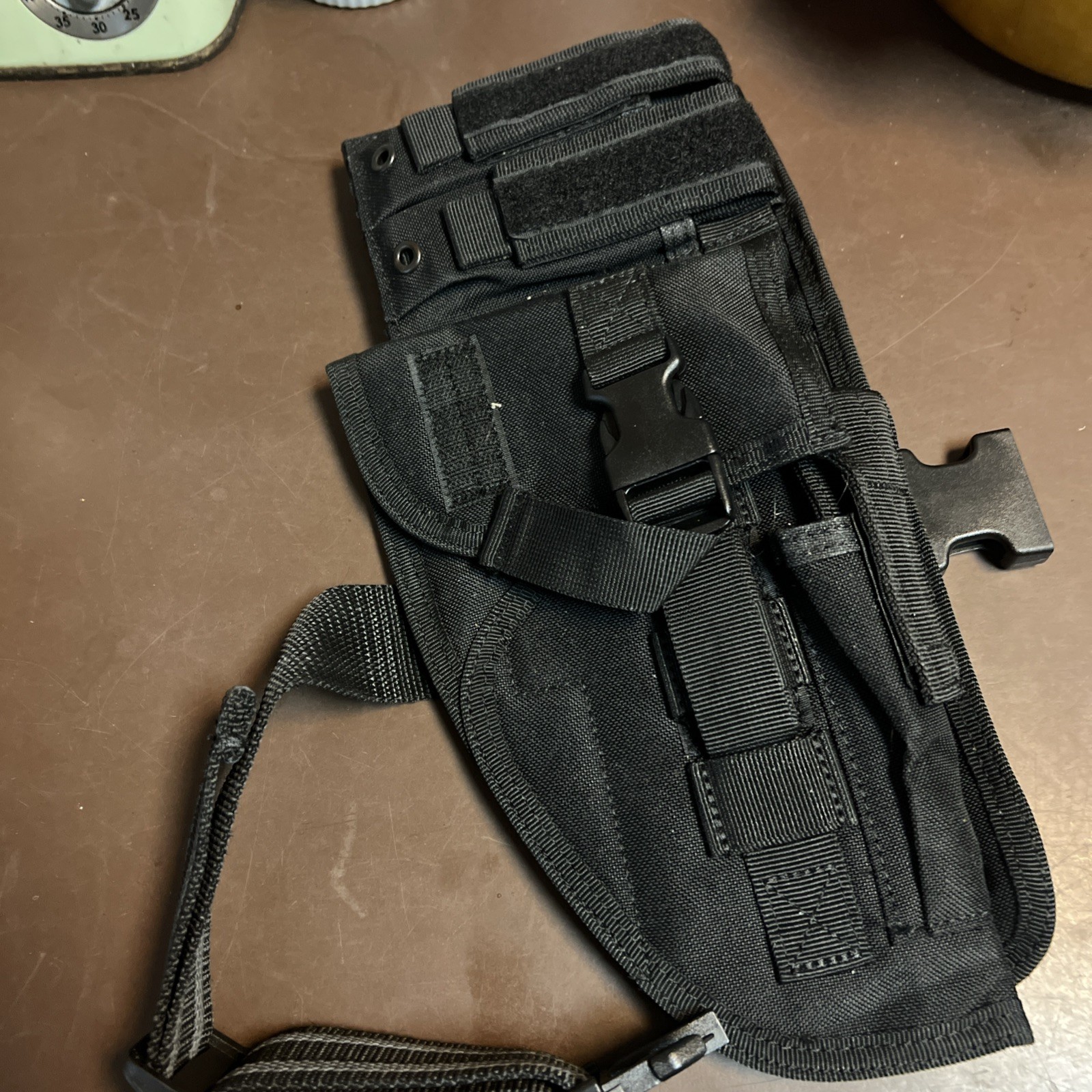 Universal Drop Leg Holster(3) Mag Pouches-BLACK Nylon  Durable Fits Any Pistol