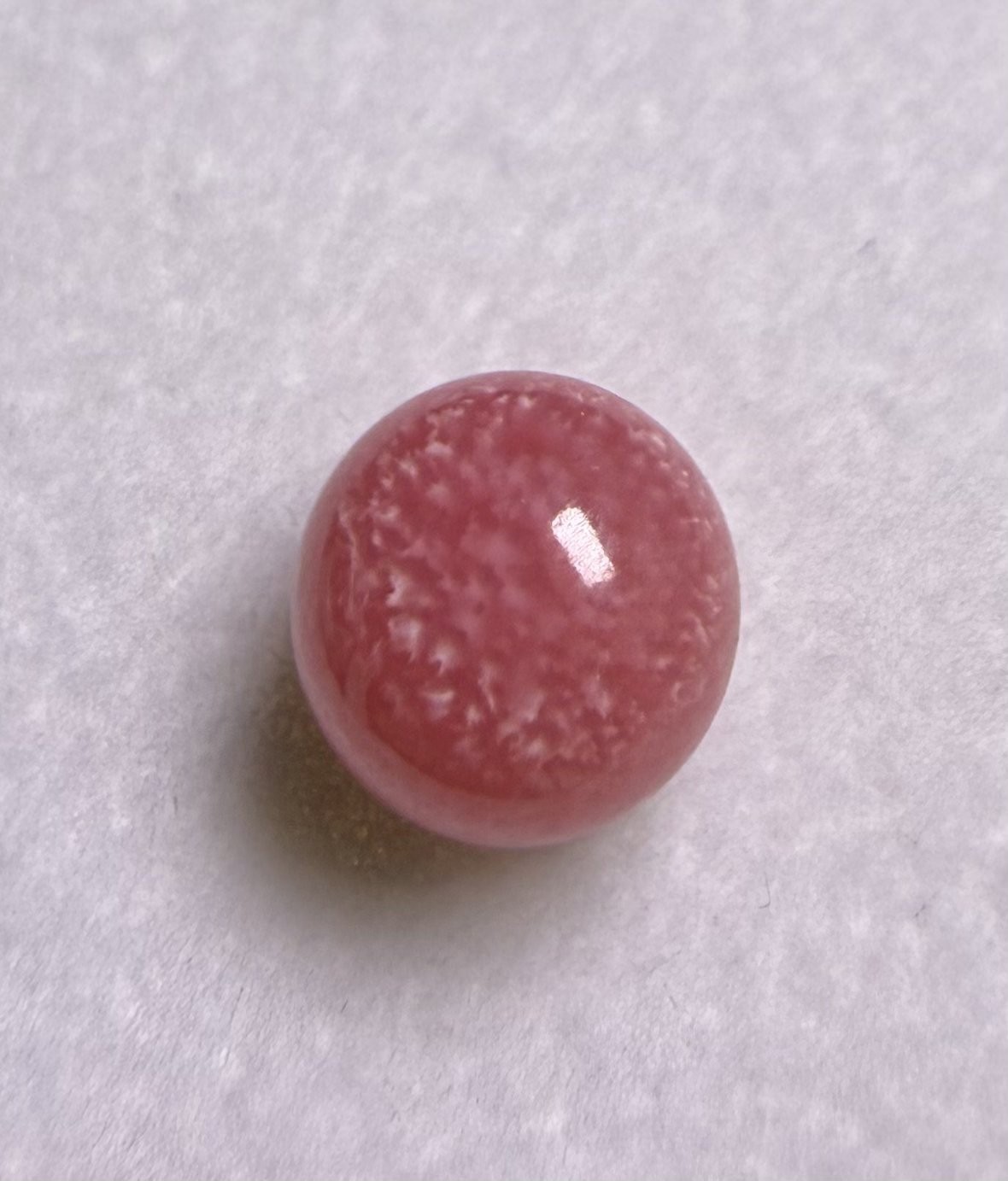 4ct Amazing Natural Conch Pearl, Round Shape, Pink Color and Strong Flame