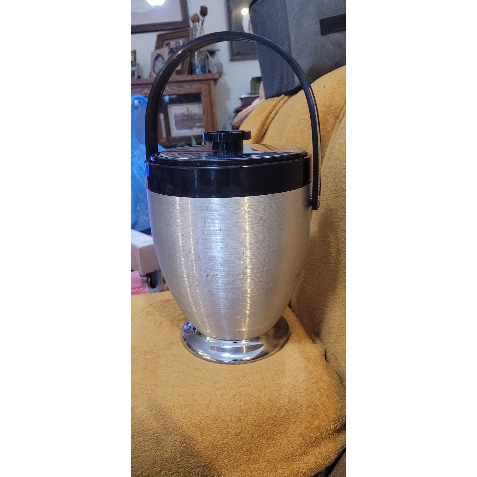 Vintage Kromex Mid Century Modern Brushed Aluminum and Black Ice Bucket Vintage Kromex Mid Century Modern Brushed Aluminum and Black Ice Bucket