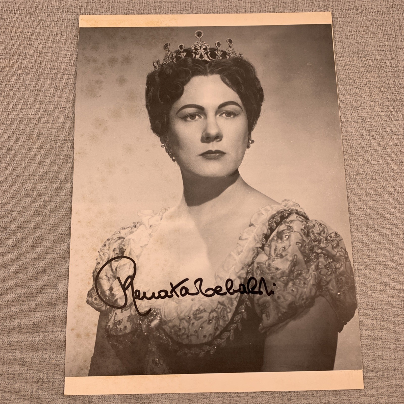 1956 Opera Singer Italian Soprano Renata Tebaldi Signed Print - As Floria Tosca 1956 Opera Singer Italian Soprano Renata Tebaldi Signed Print - As Floria Tosca