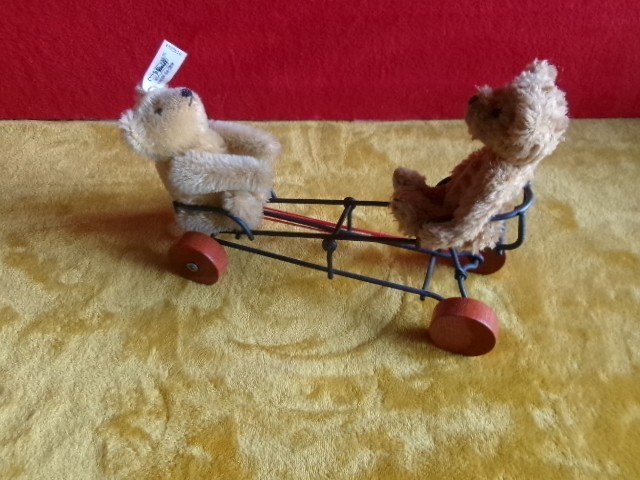 Steiff see/saw bears on ride (one replacement bear)--FREE SHIPPING Steiff see/saw bears on ride (one replacement bear)--FREE SHIPPING
