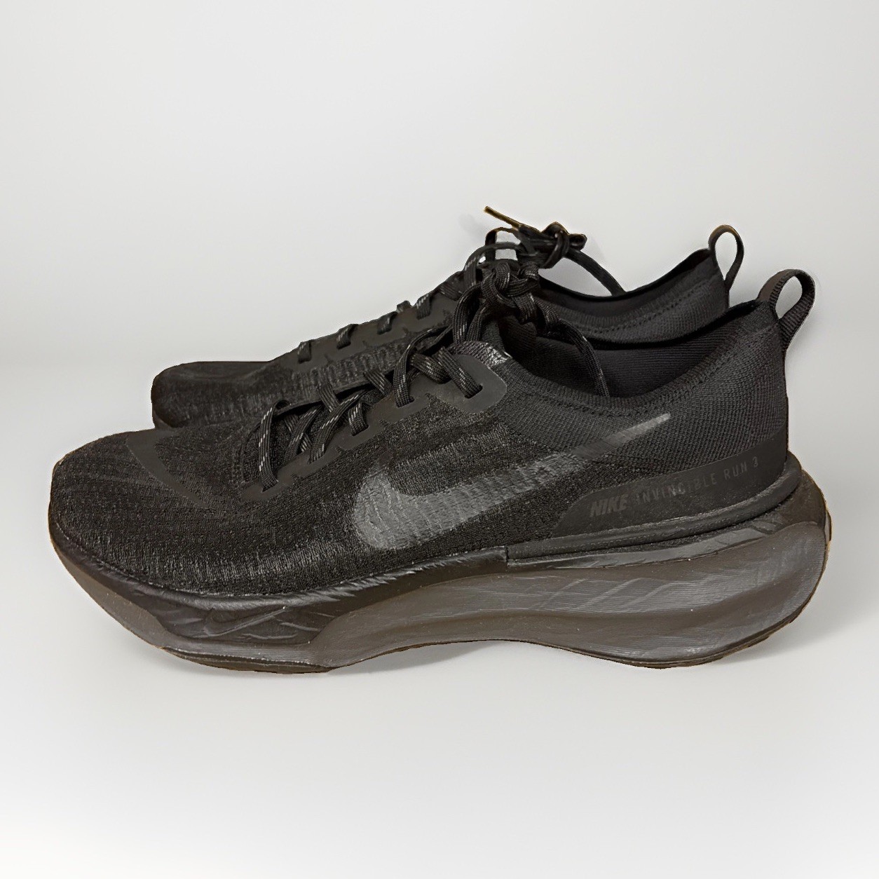 Size 12 - Nike ZoomX Invincible 3 Black Anthracite Size 12 - Nike ZoomX Invincible 3 Black Anthracite