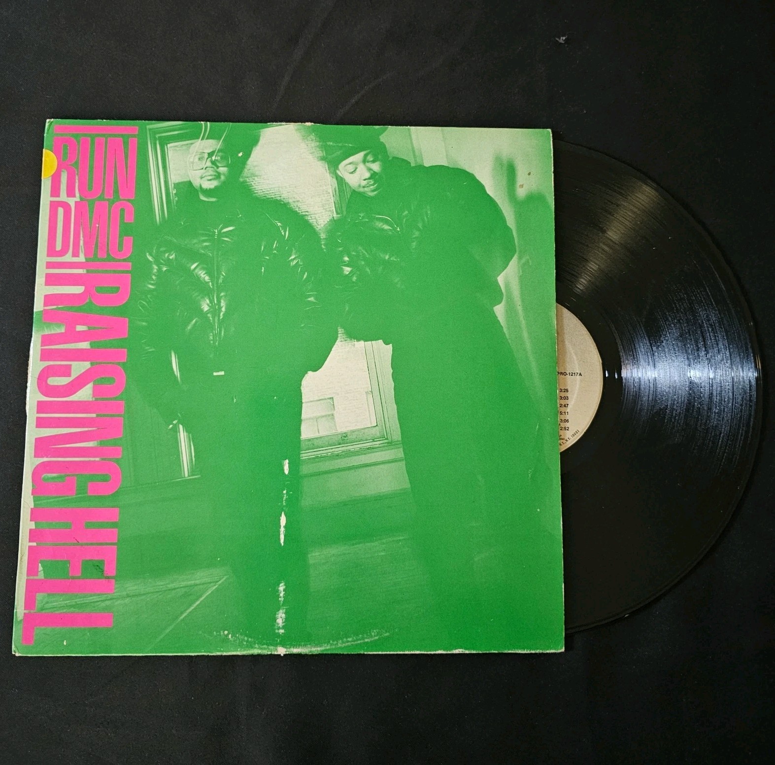 Run-D.M.C. Raising Hell. First Press Rare Vinyl