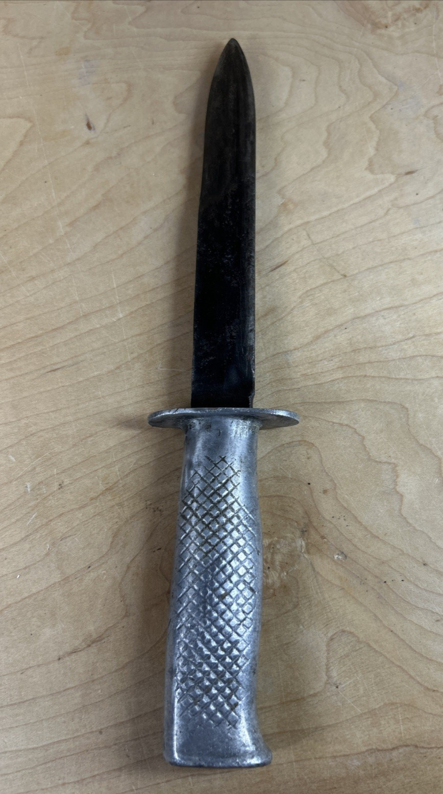 Vintage 1960's Vietnam Era US MILPAR M3 Fighting Knife Cast Handle Militaria