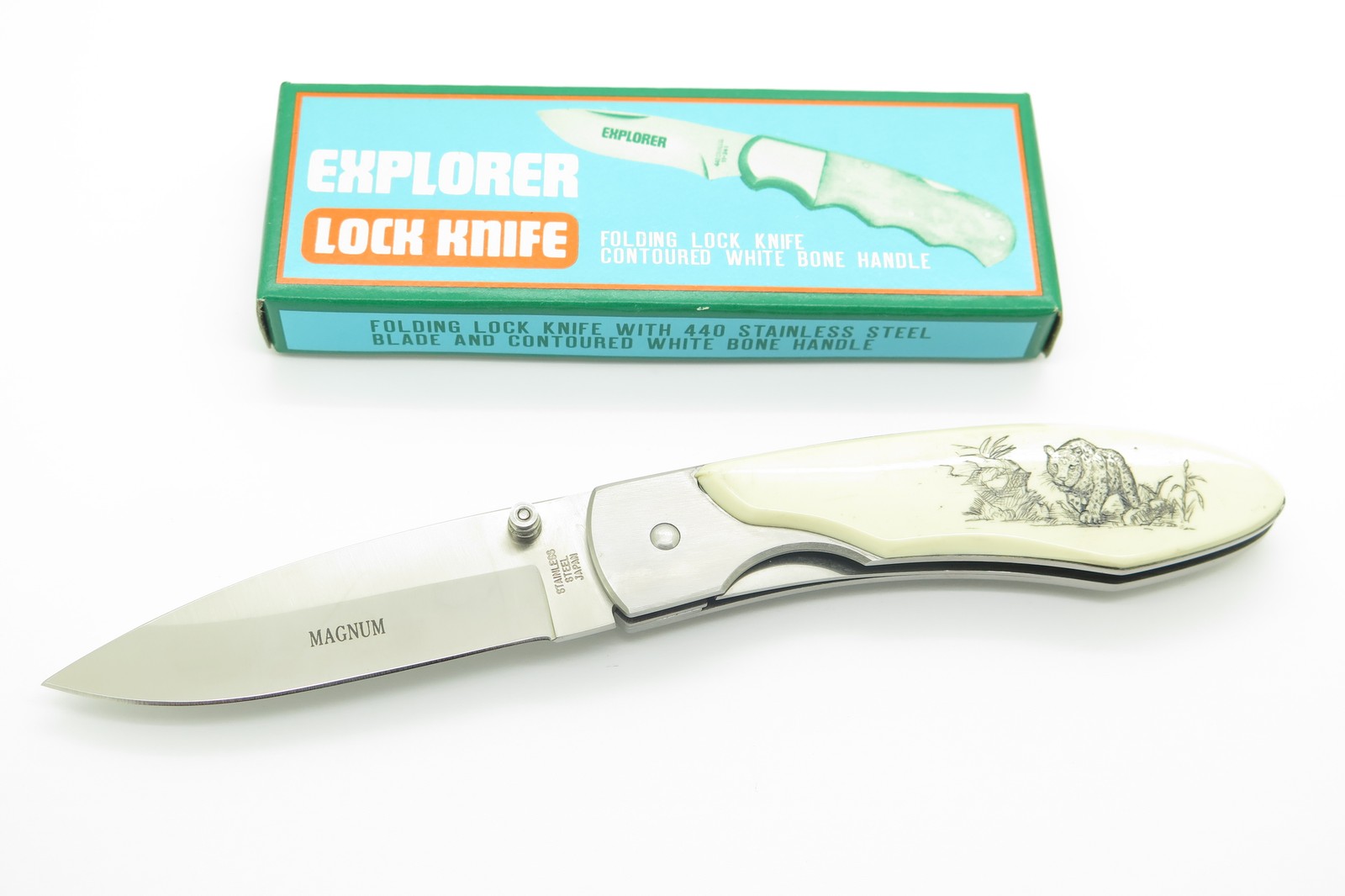 Vintage 1990s Explorer G. Sakai Seki Japan Jaguar Scrimshaw Folding Pocket Knife Vintage 1990s Explorer G. Sakai Seki Japan Jaguar Scrimshaw Folding Pocket Knife