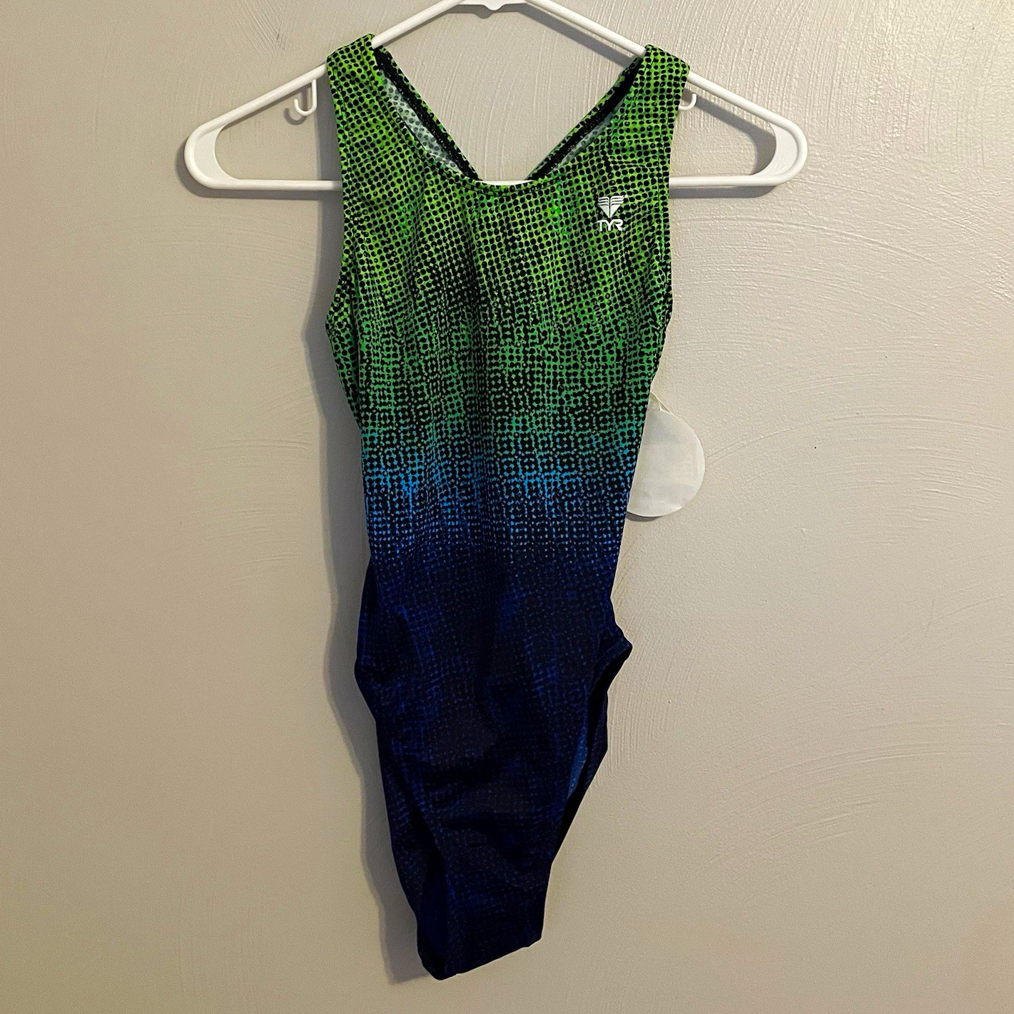 TYR Women\'s Green/Blue/Black Print Racerback One-Piece Swimsuit Size S