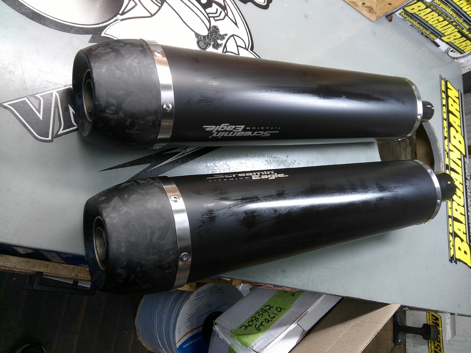 2017-2025 Harley-Davidson CVO ST OEM Screamin Eagle Forged Carbon Mufflers h400 2017-2025 Harley-Davidson CVO ST OEM Screamin Eagle Forged Carbon Mufflers h400