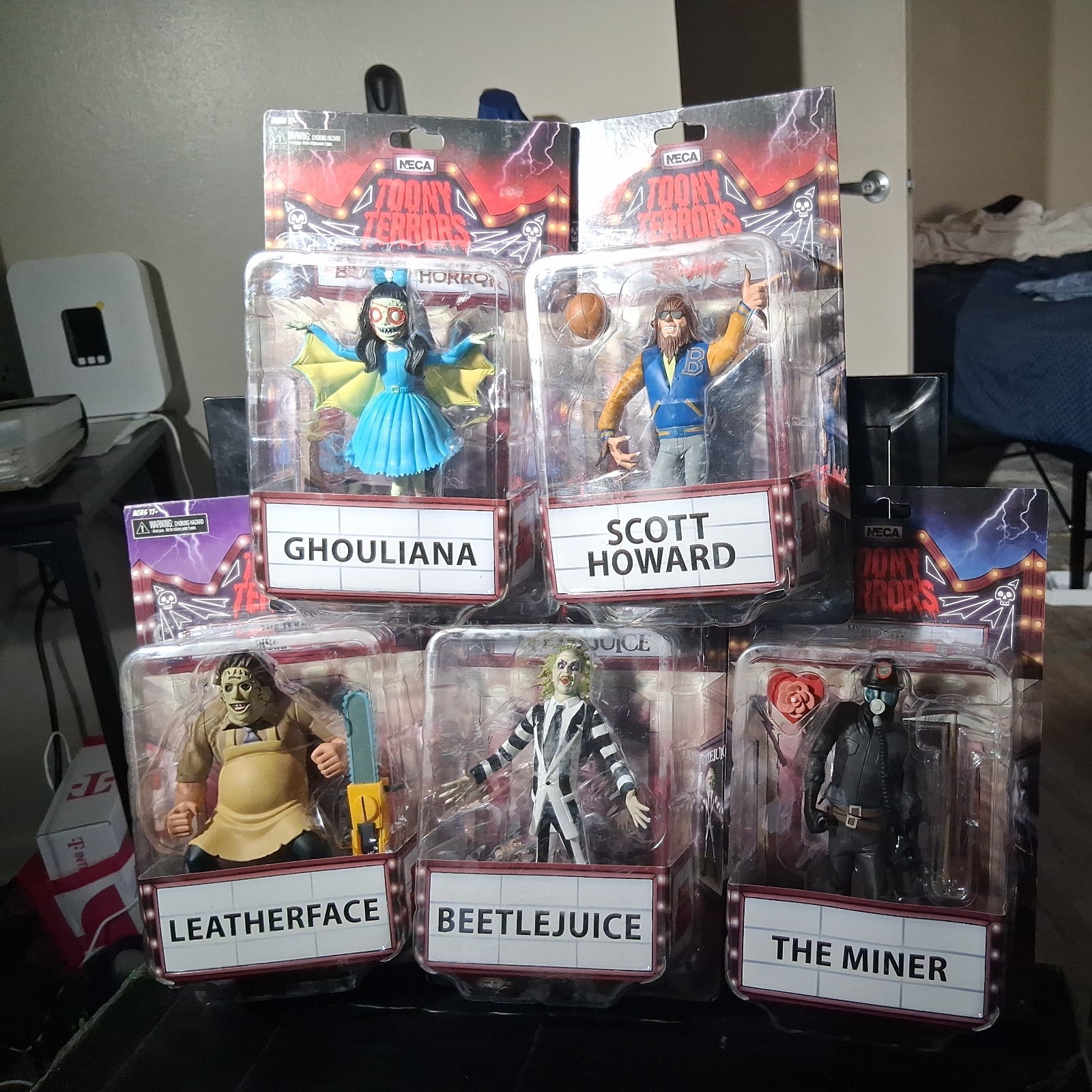 Lot Of 5 New NECA Sealed Toony Terrors Action Figures Series: 2, 4,6 & 7...