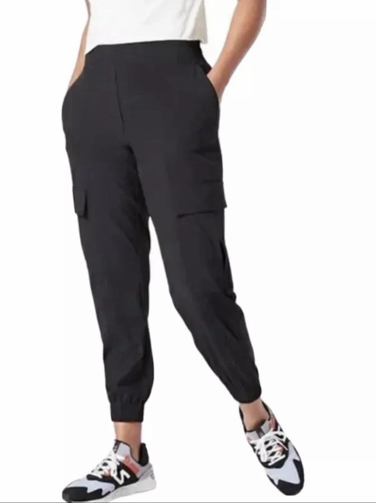 Athleta Black Chelsea Cargo Pant Lightweight Travel Jogger Size 4