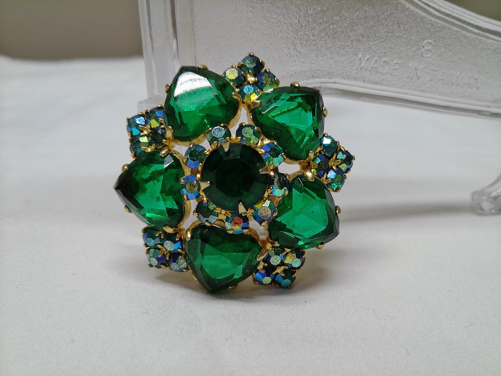 Vintage Unsigned Green & Blue Rhinestone Brooch Inverted Hearts Pin