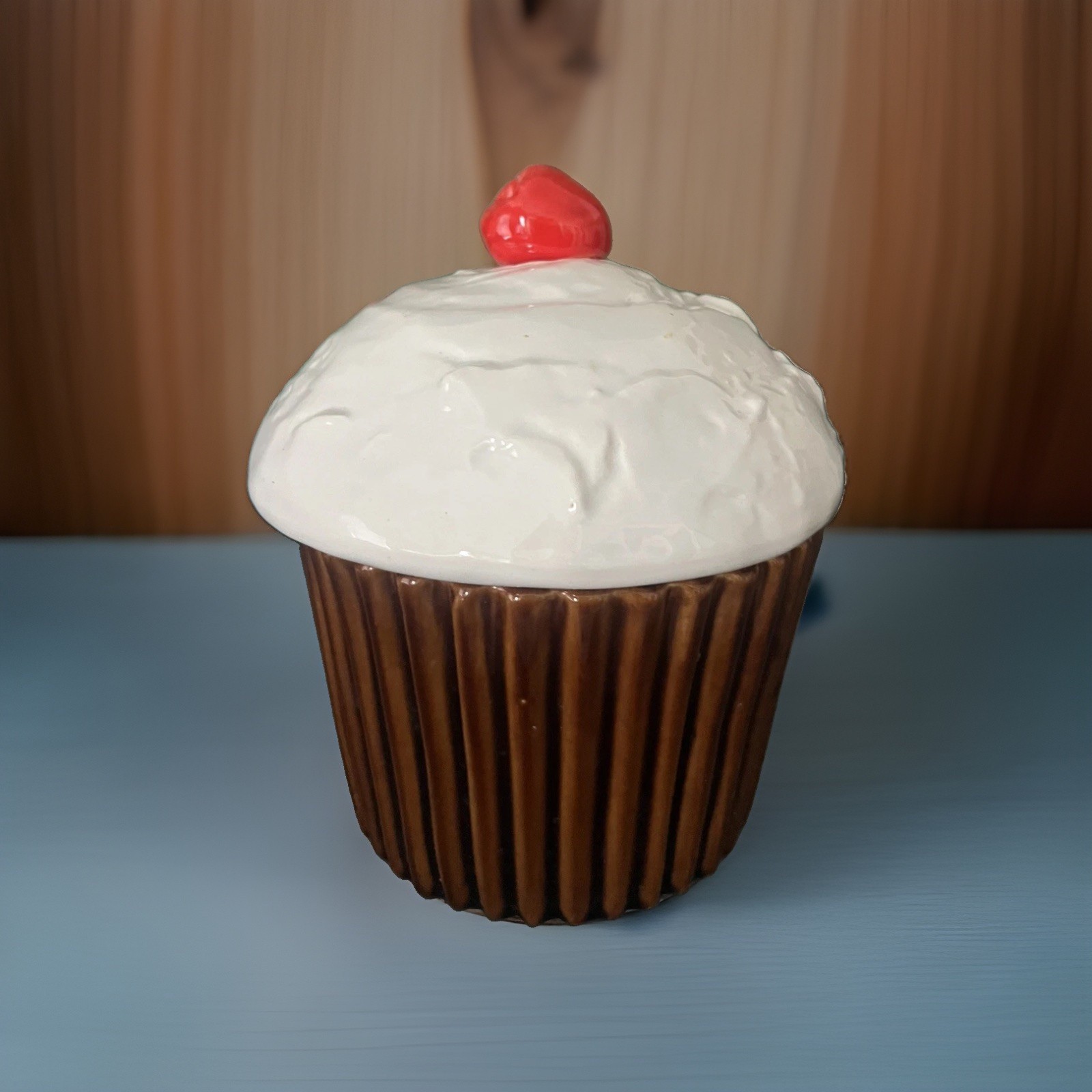 Vintage USA J54 Ceramic Cupcake Cookie Jar Cherry Top Whimsical Kitchen Decor Vintage USA J54 Ceramic Cupcake Cookie Jar Cherry Top Whimsical Kitchen Decor