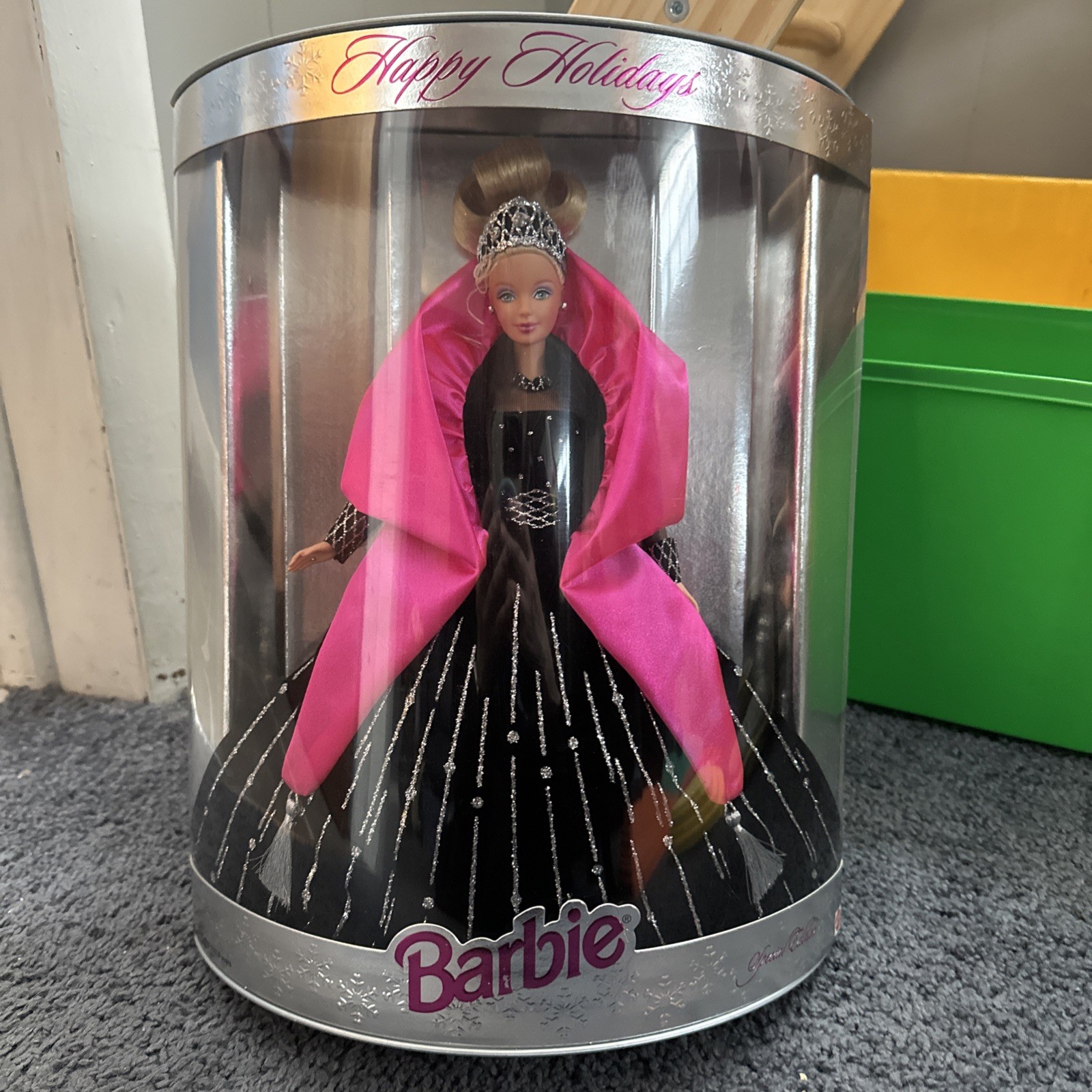 1998 Happy Holidays Barbie Doll Special Edition - RARE MISPRINT BOX ERROR 1998 Happy Holidays Barbie Doll Special Edition - RARE MISPRINT BOX ERROR