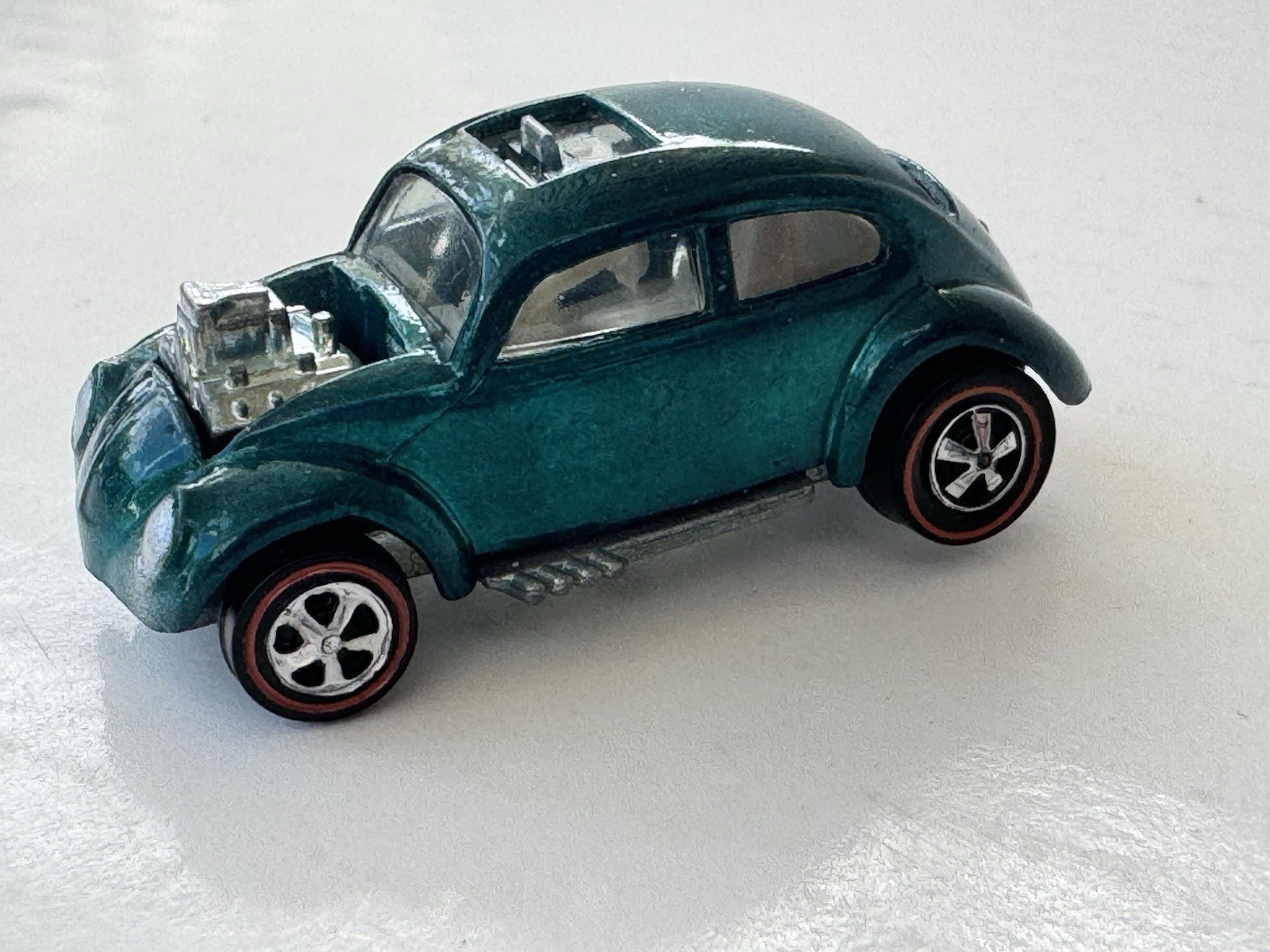 Vintage Hot Wheels Redline Custom 1968 Volkswagen Rich Aqua VW Bug -NICE CAR