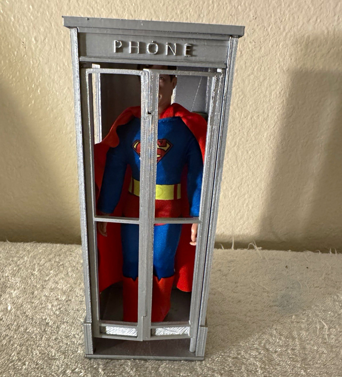 Mego Superman 8” Action Figure w/ Custom Phone Booth DC Comics 2020