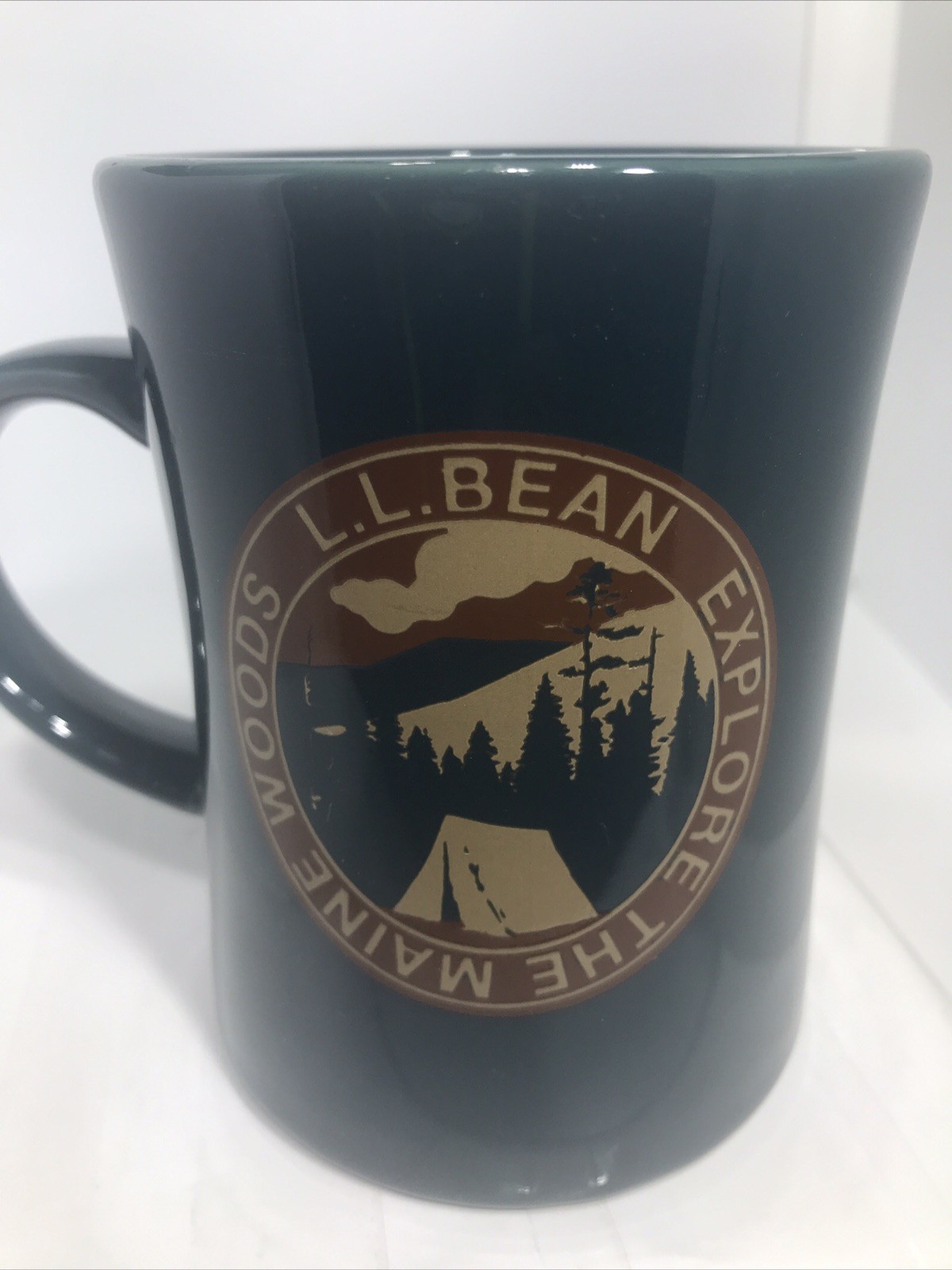 EXPLORE THE WOODS MUG. L.L. BEAN COFFEE MUG. L..L BEAN DECO MUG.B432 EXPLORE THE WOODS MUG. L.L. BEAN COFFEE MUG. L..L BEAN DECO MUG.B432