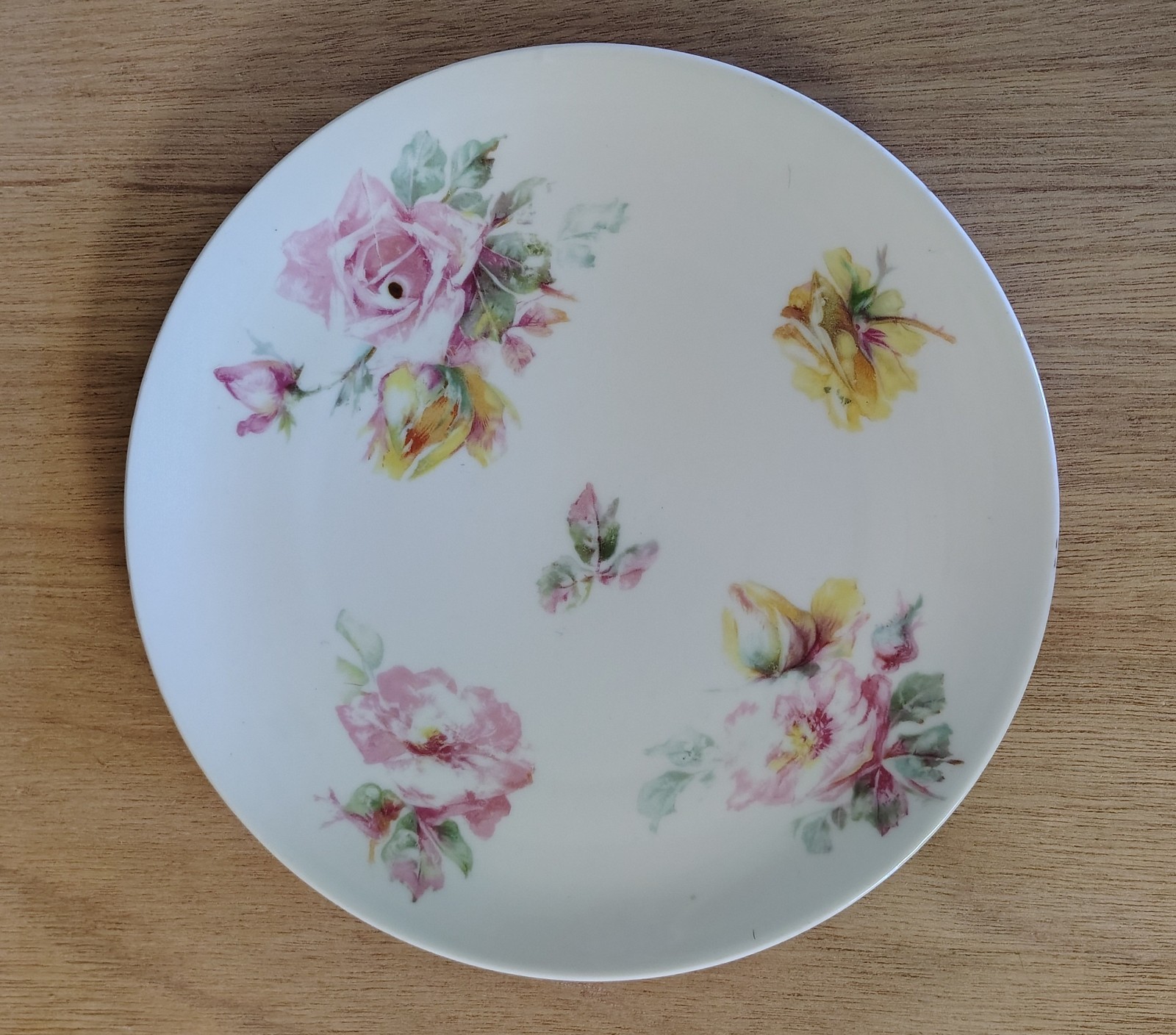 Antique O&EG Royal Austria Oyster Plate Roses Granny Core Antique O&EG Royal Austria Oyster Plate Roses Granny Core