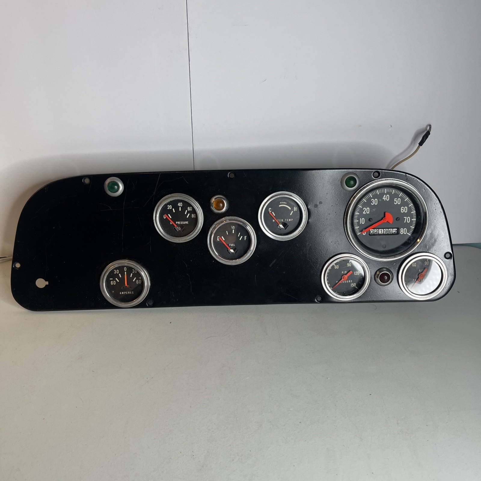 Vintage International Harvester Loadstar Gauge Cluster Speedometer IHC Working