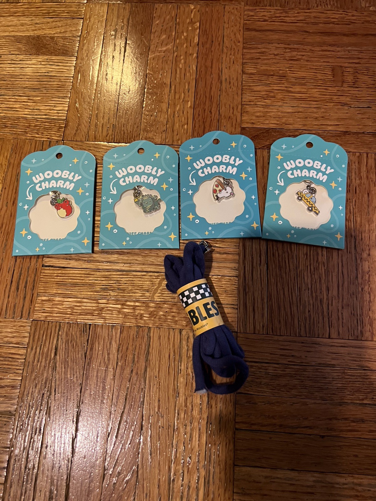 The Woobles Bracelet Yarn & 4 Charms Set Liberty Jack, Pizza, Taxi, Apple Bundle