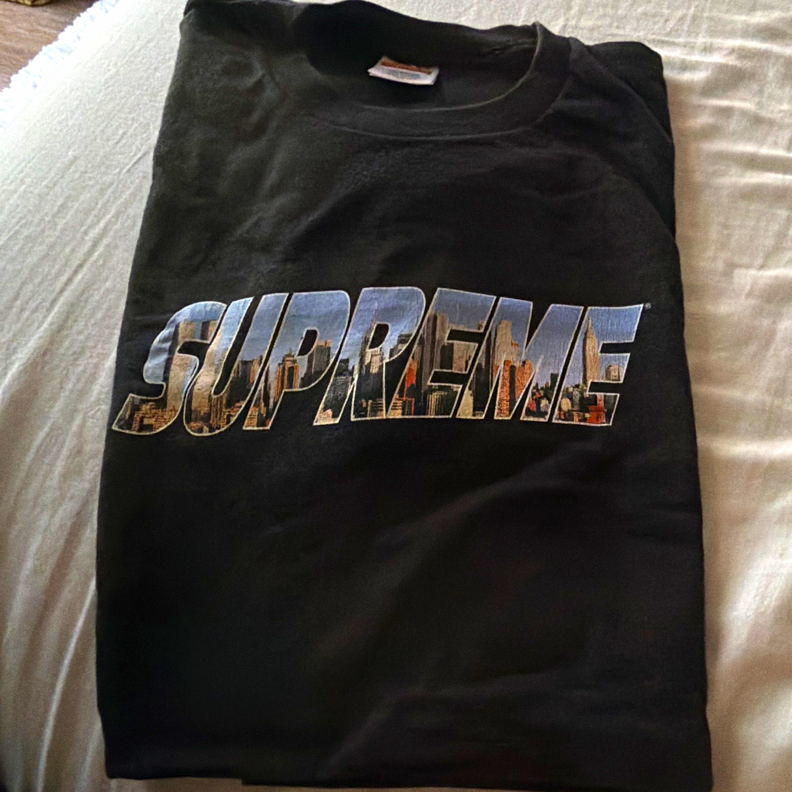 Supreme Black Graphic Logo T-Shirt XL Cotton Jersey Regular Fit Crew Neck