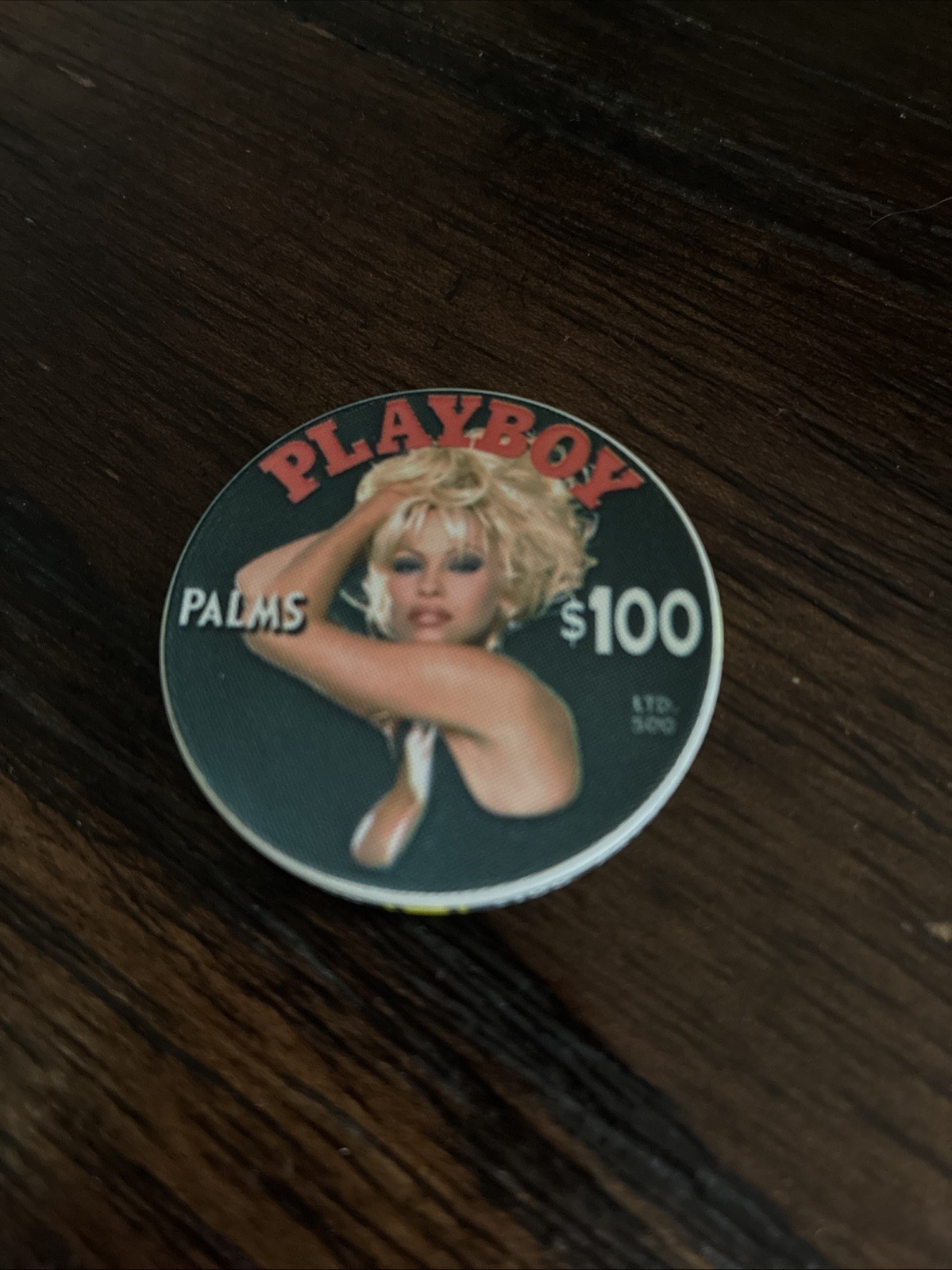 Las Vegas Palms Pamela Anderson $100 Casino Chip Feb 16, 2005 Las Vegas Palms Pamela Anderson $100 Casino Chip Feb 16, 2005