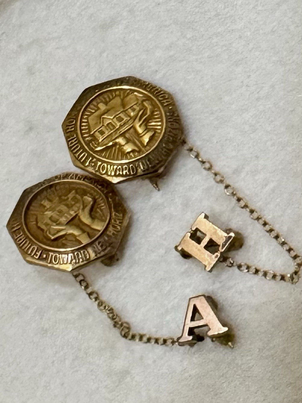 Lot of 2 Vintage L.G. Balfour 10K Gold Filled Future Homemakers of America (FHA)