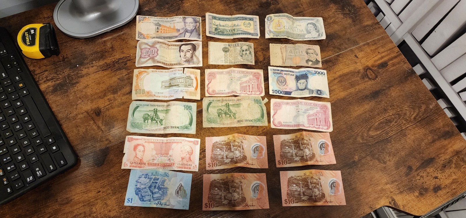 Vintage World Banknote Lot Collection - Vietnam, Brunei, Italy, Laos, Venezuela